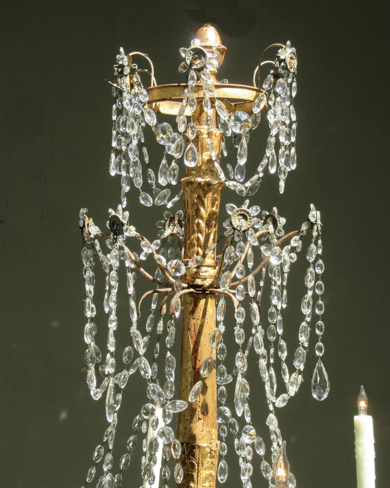 Baroque Late 18th Century Italian Genoese Giltwood, Tole and Crystal Chandelier