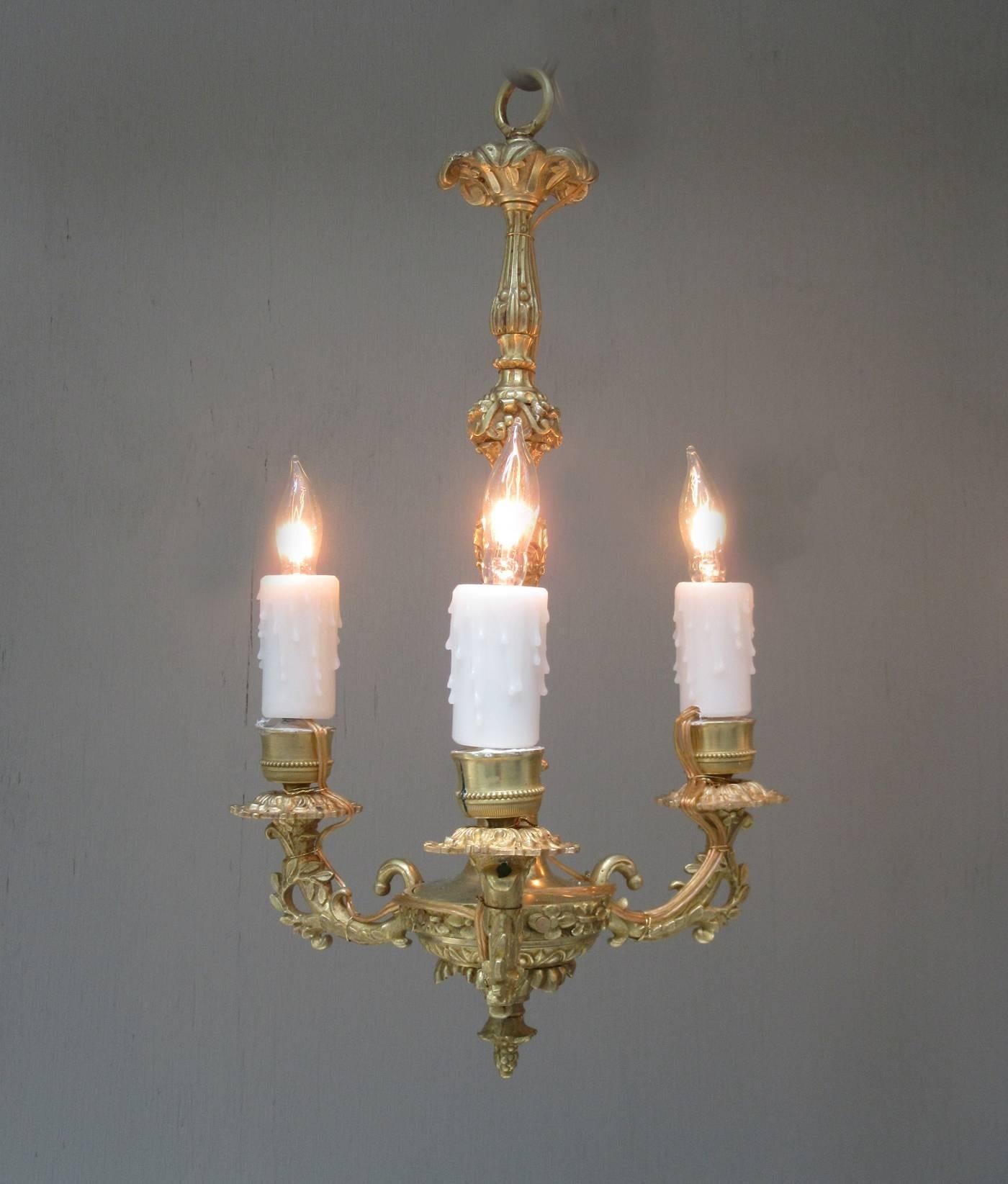 Diminutive Pair of 19th Century French Louis XIV Bronze Doré Chandeliers In Good Condition For Sale In Charleston, SC
