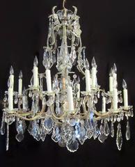 Grand 18th Century, Italian Beaded Piedmont Crystal Chandelier
