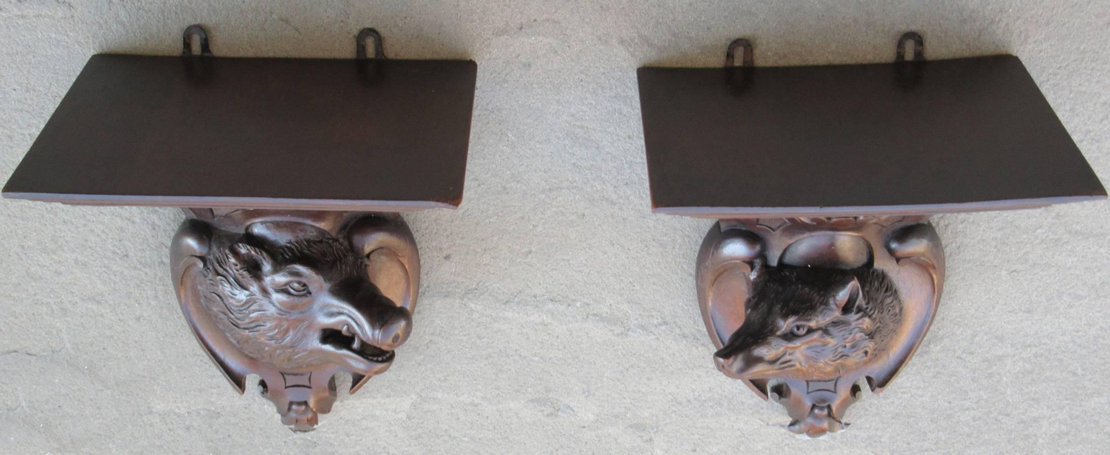 Pair of 19th Century German Black Forest Carved Walnut Wall Brackets 2
