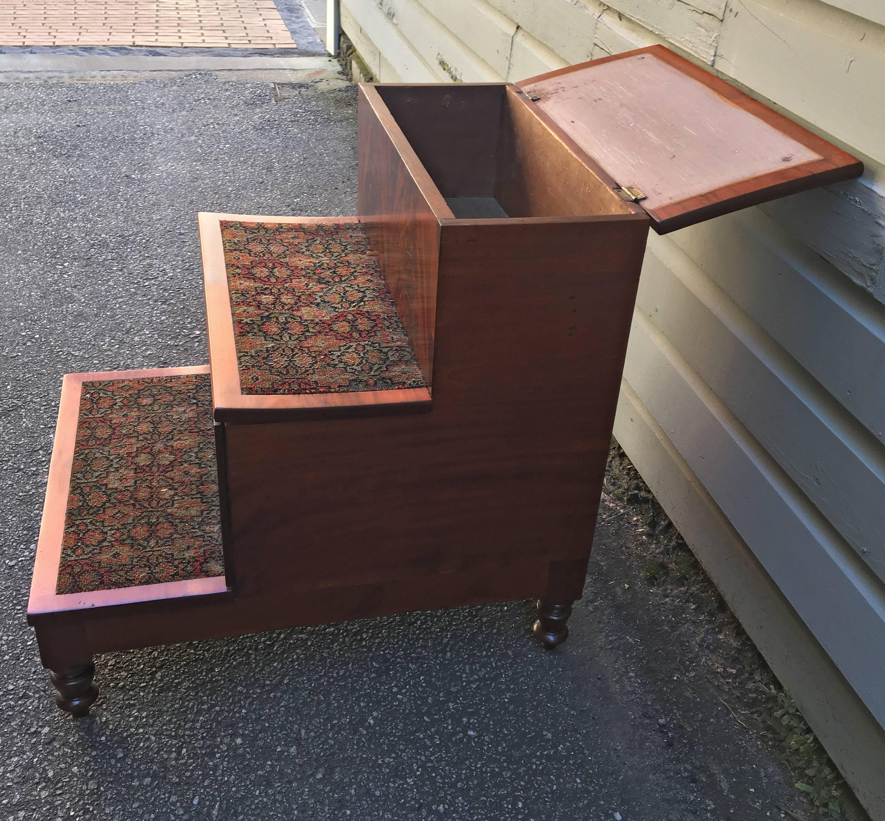 19th Century American Southern Flame Mahogany Bed Steps 1