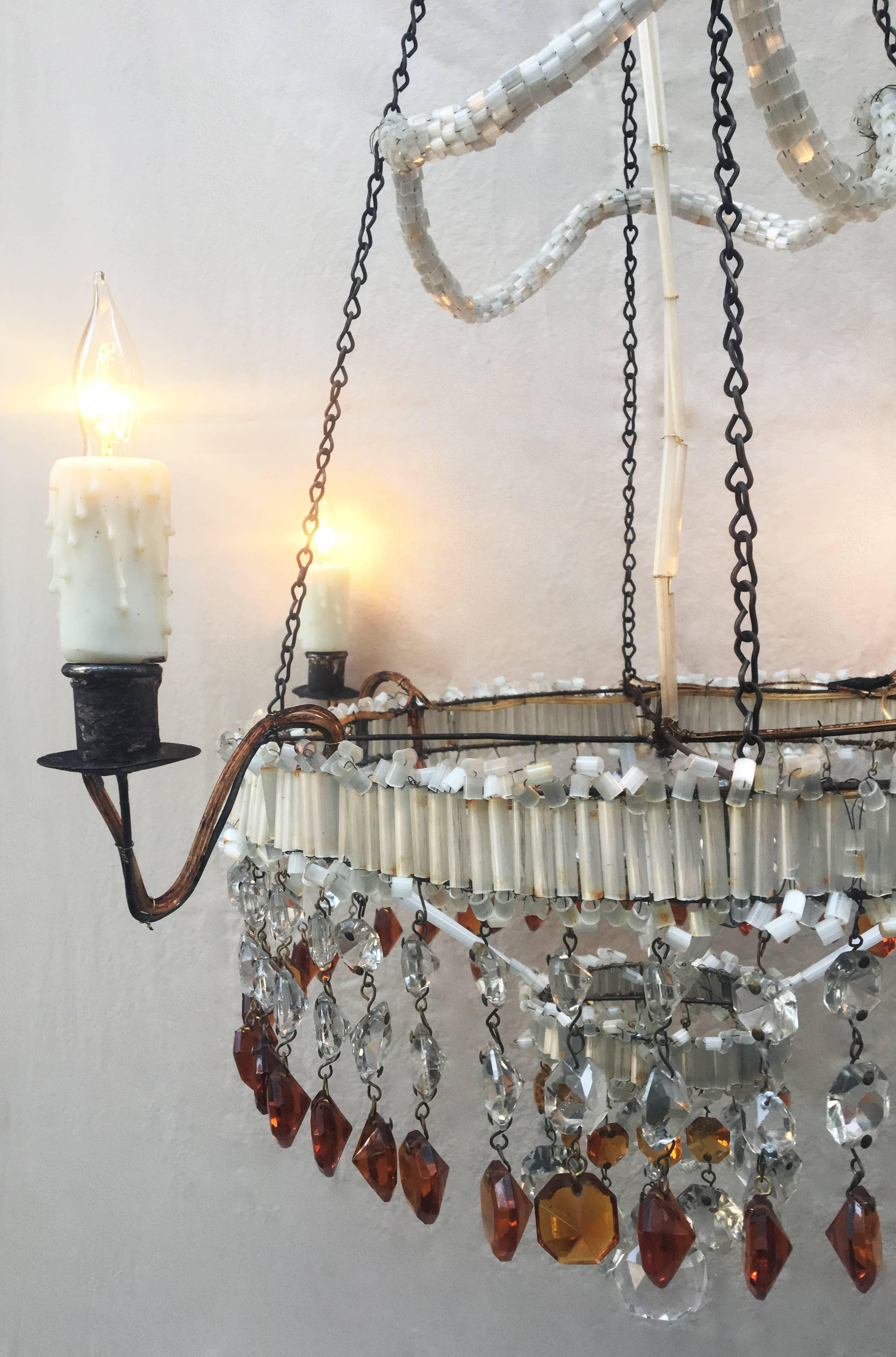 19th Century Italian Empire Venetian Opaline Glass and Amber Crystal Chandelier For Sale 1