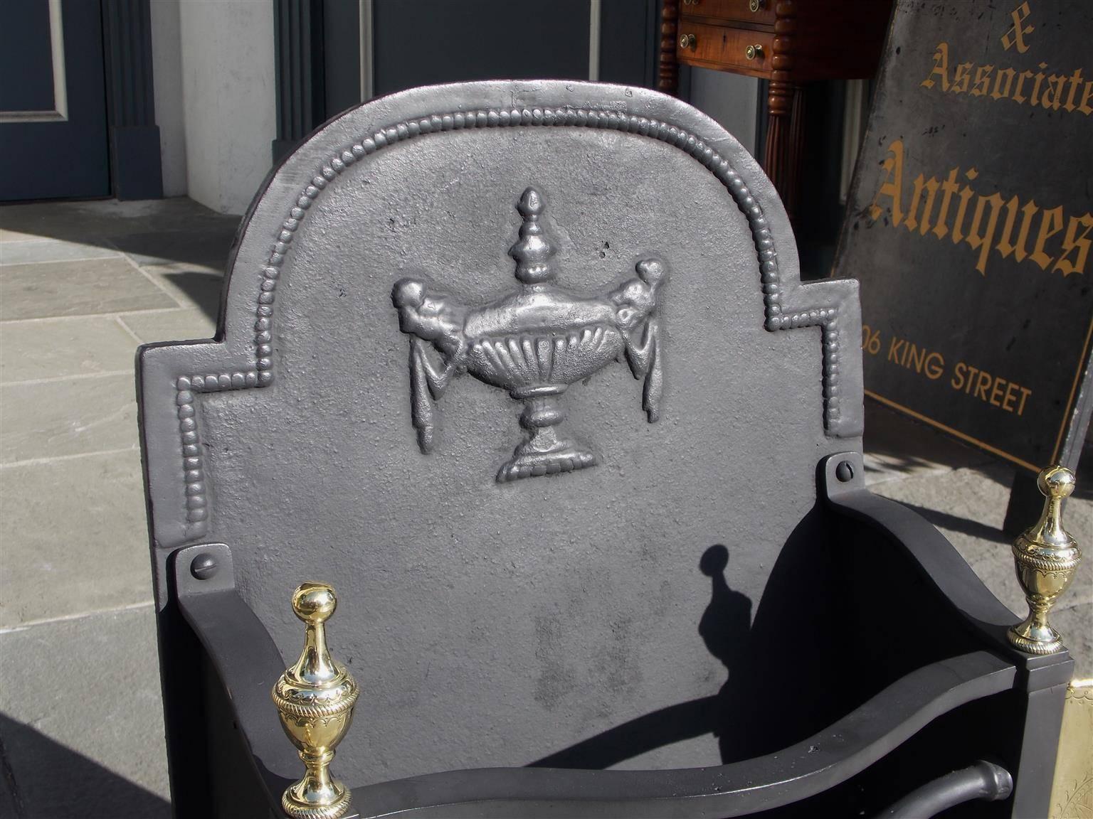 English Adam Cast Iron and Brass Hand Chased Coal Grate, Circa 1780 In Excellent Condition In Charleston, SC