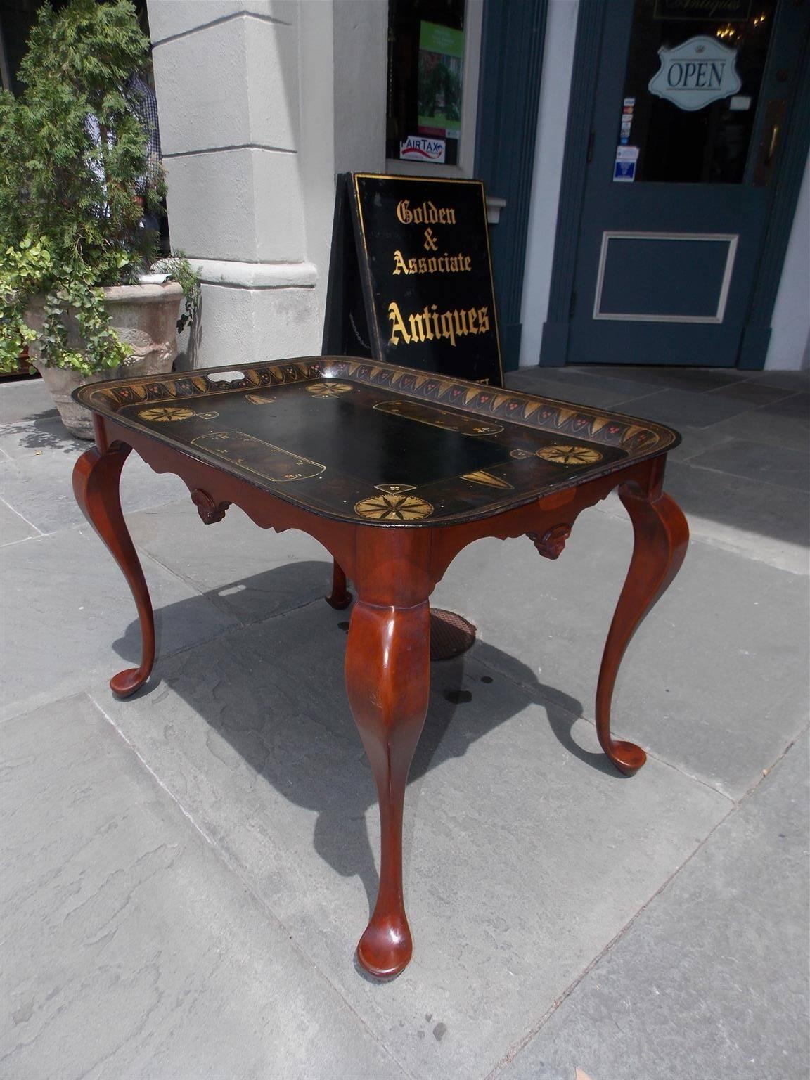American Tole and Mahogany Tray on Stand, Circa 1830 In Excellent Condition For Sale In Hollywood, SC