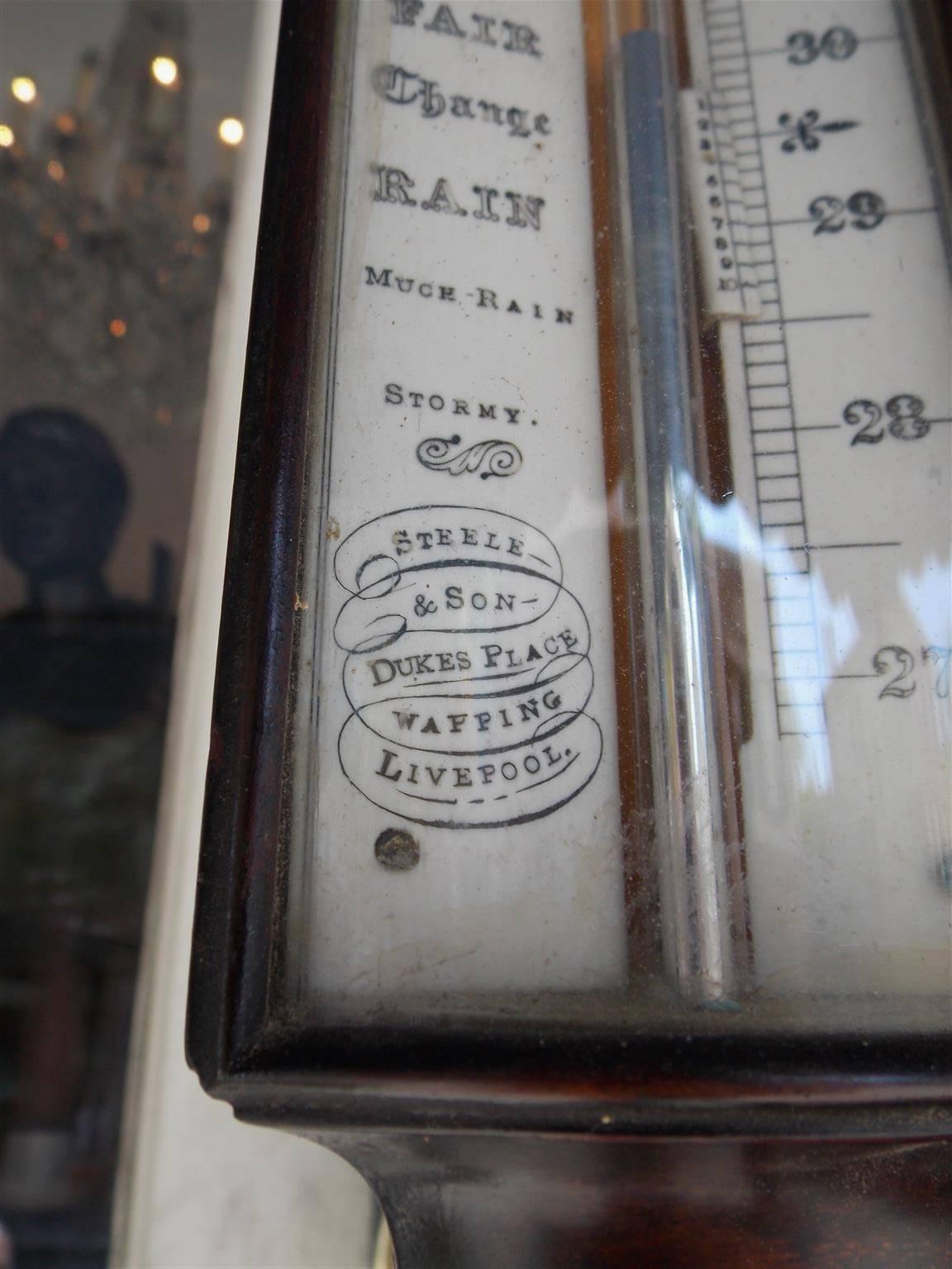 Kardanisches Barometer aus englischem Mahagoni mit Gravur:: Steele & Son:: Liverpool. C. 1800 (Gegossen)