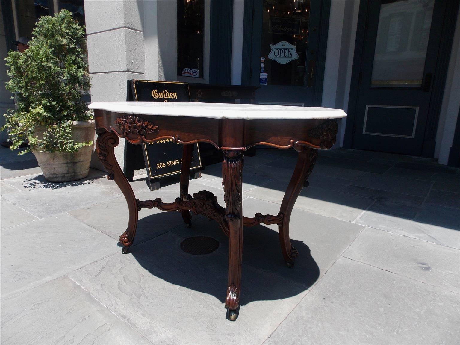 Rococo Revival American Rococo Rosewood & Marble Turtle Top Center Table, Circa 1850 For Sale