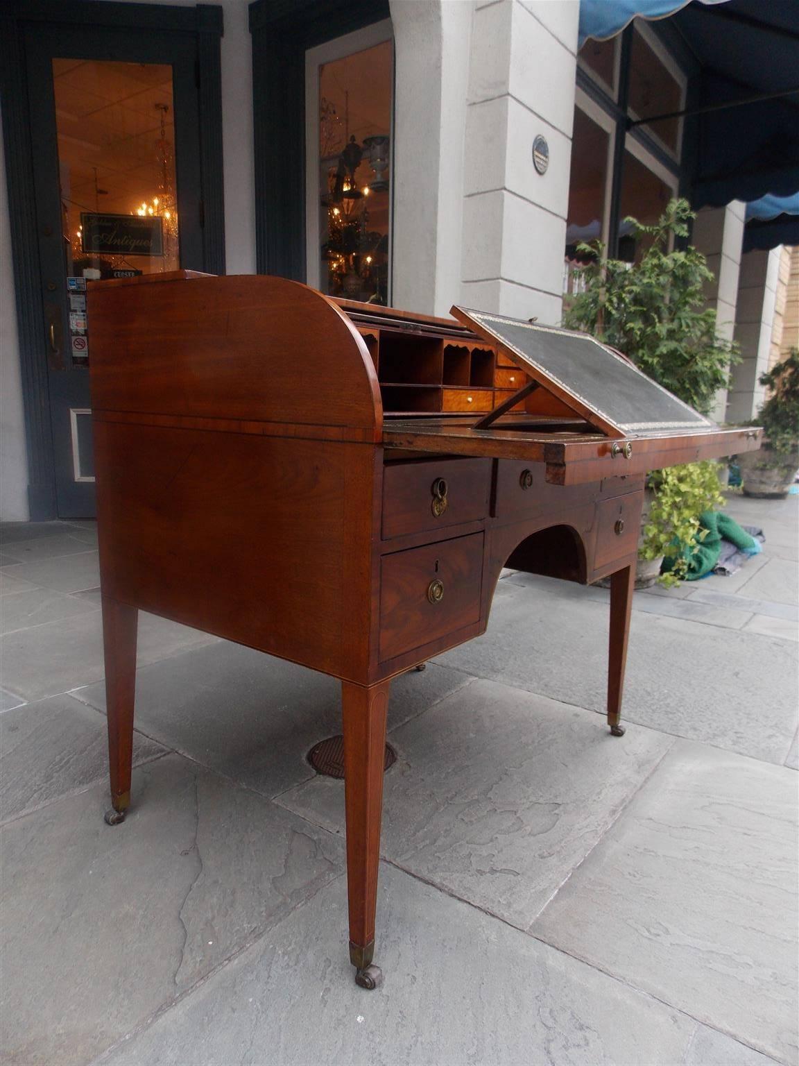 English Mahogany Tambour Satinwood Inlaid Writing Desk, Circa 1780 In Excellent Condition For Sale In Hollywood, SC