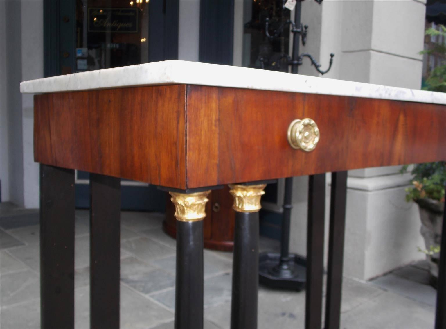 Italian Regency Mahogany Marble Top Ebonized Gilt Console, Circa 1790 In Excellent Condition For Sale In Hollywood, SC