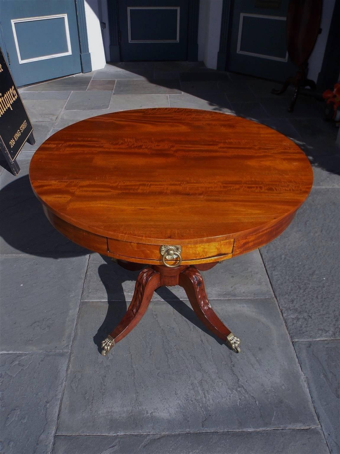 American Federal Mahogany Pedestal Drum Table, Boston, Circa 1830 In Excellent Condition In Hollywood, SC