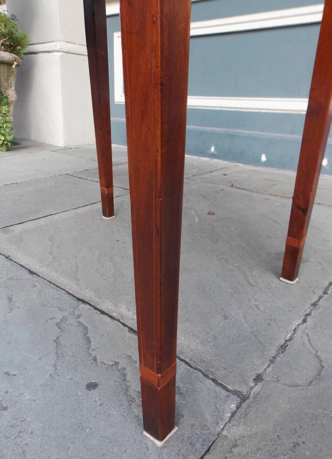American Charleston Mahogany Inlaid Bell Flower Side Table, Circa 1790 1