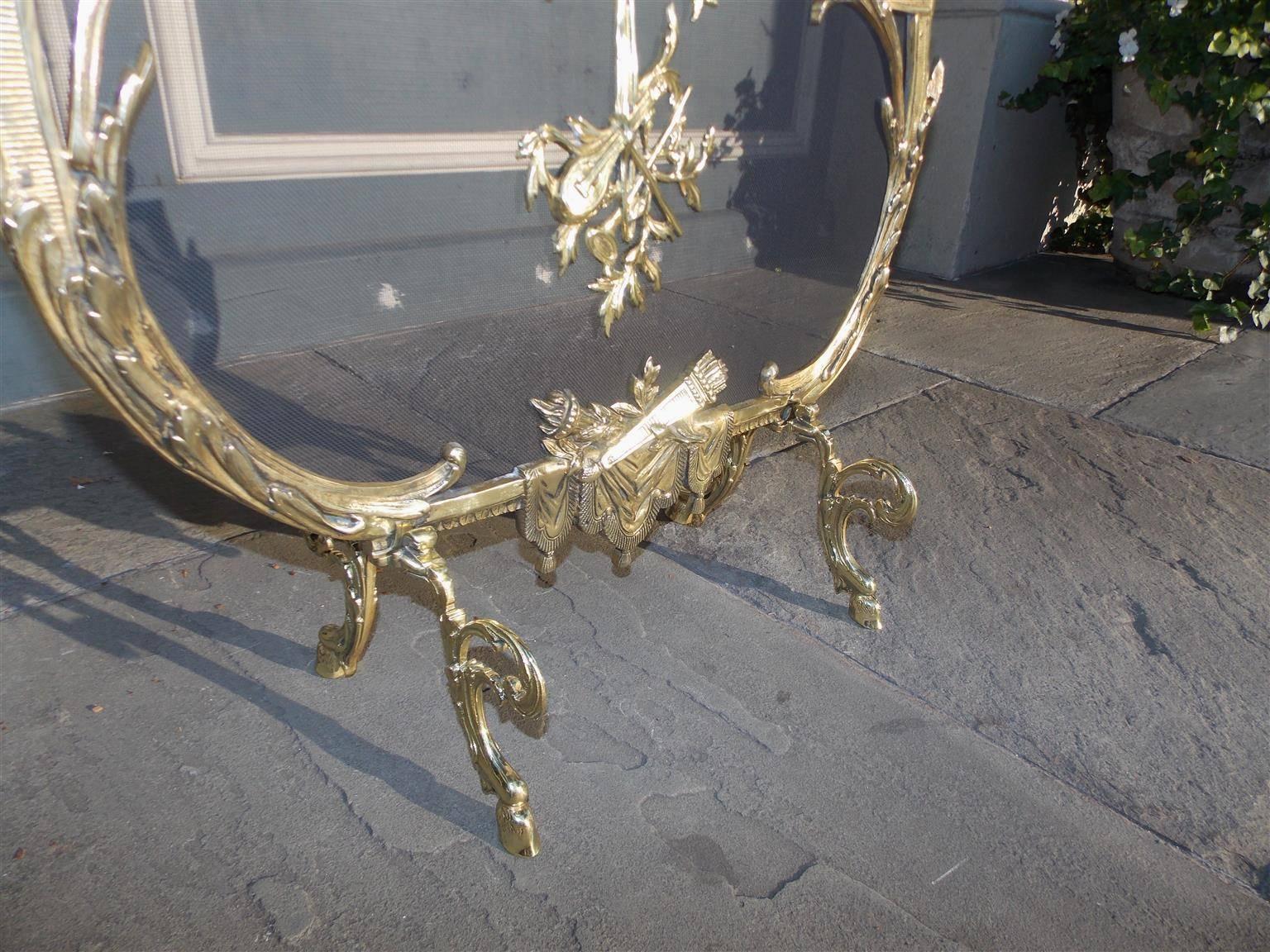 French Brass Rooster and Foliage Fire Screen, Circa 1830 For Sale 1