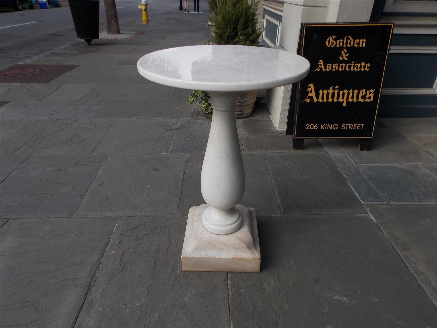 Neoclassical Italian Marble Top Circular and Bulbous Garden Pedestal Table, Circa 1860 For Sale