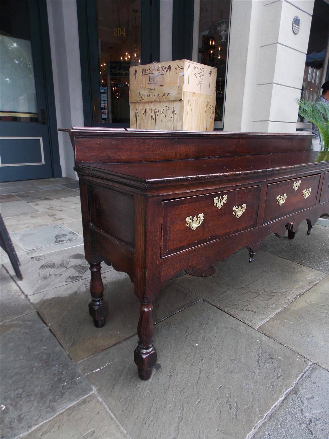 George III English Oak Three-Drawer Floral Inlaid Scalloped Console, Circa 1770 For Sale