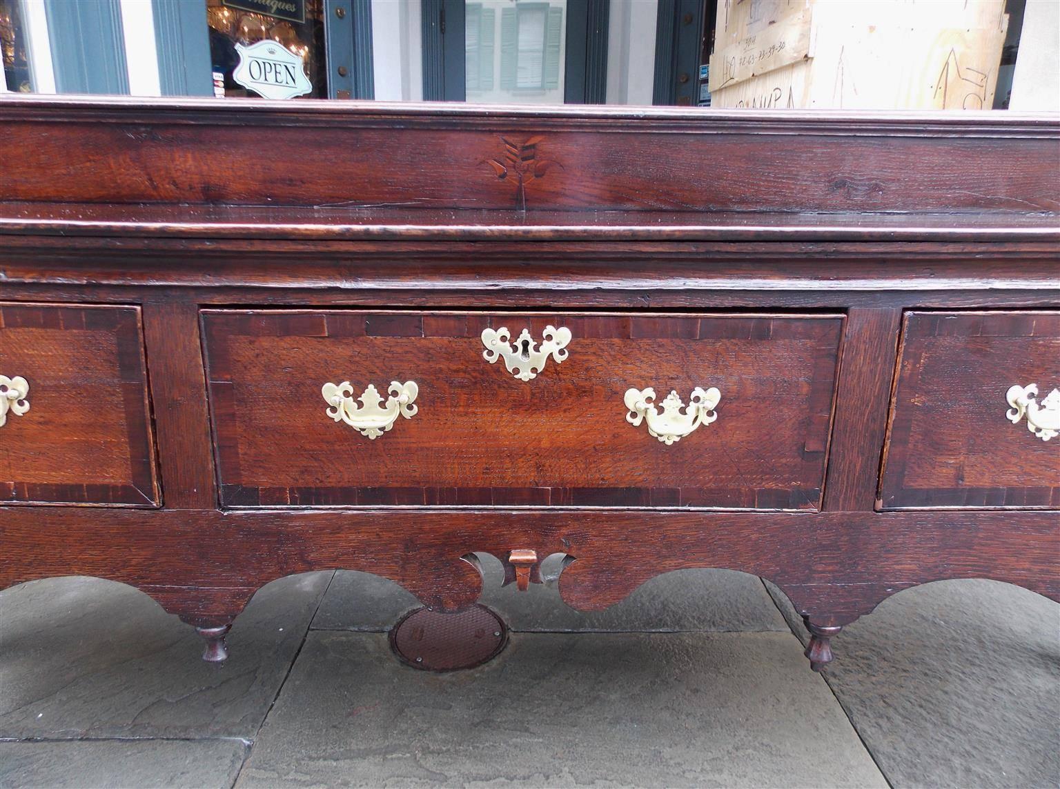 English Oak Three-Drawer Floral Inlaid Scalloped Console, Circa 1770 For Sale 1