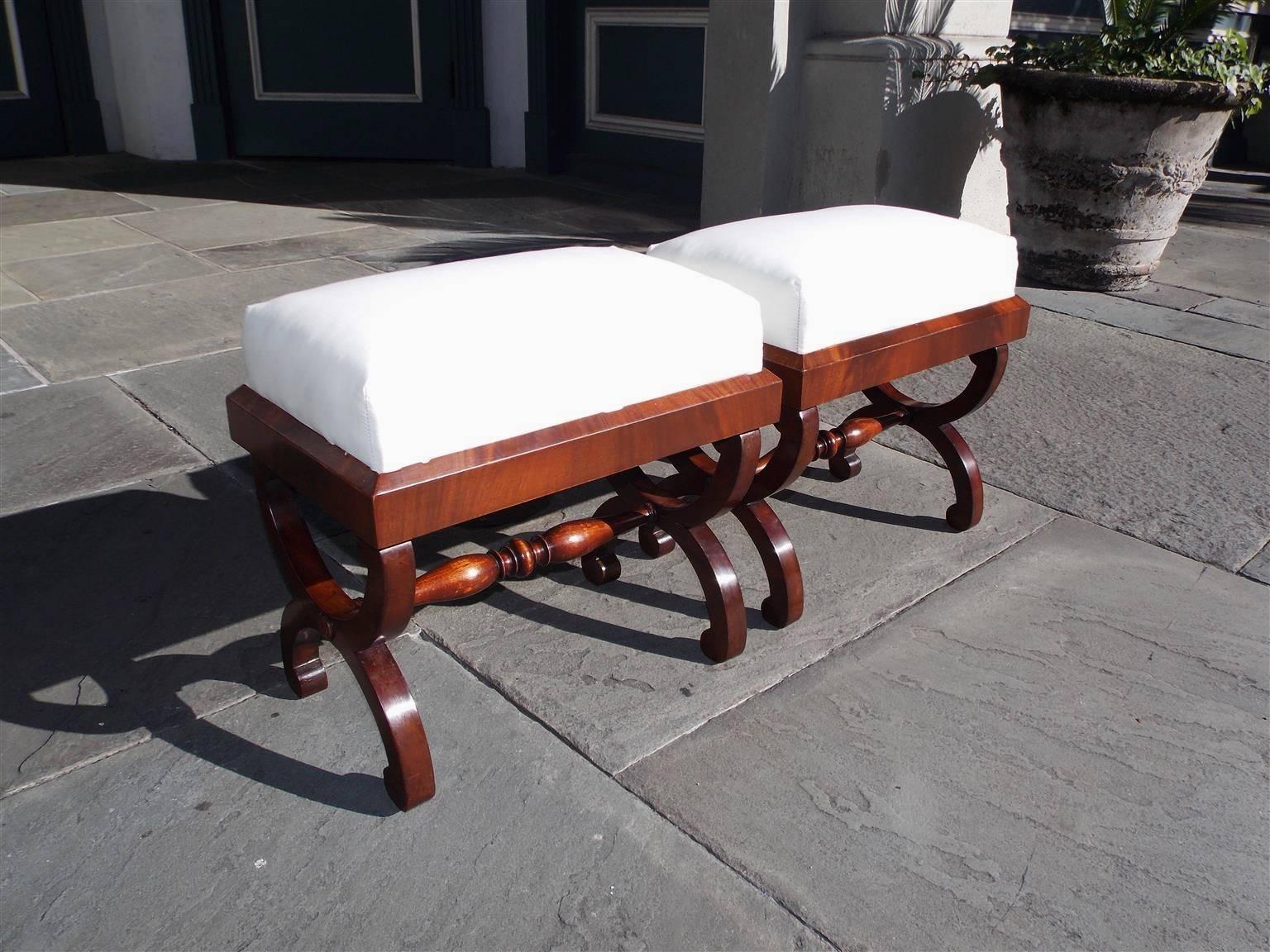 Hand-Carved Pair of American Classical Mahogany Curule Stools, Circa 1820