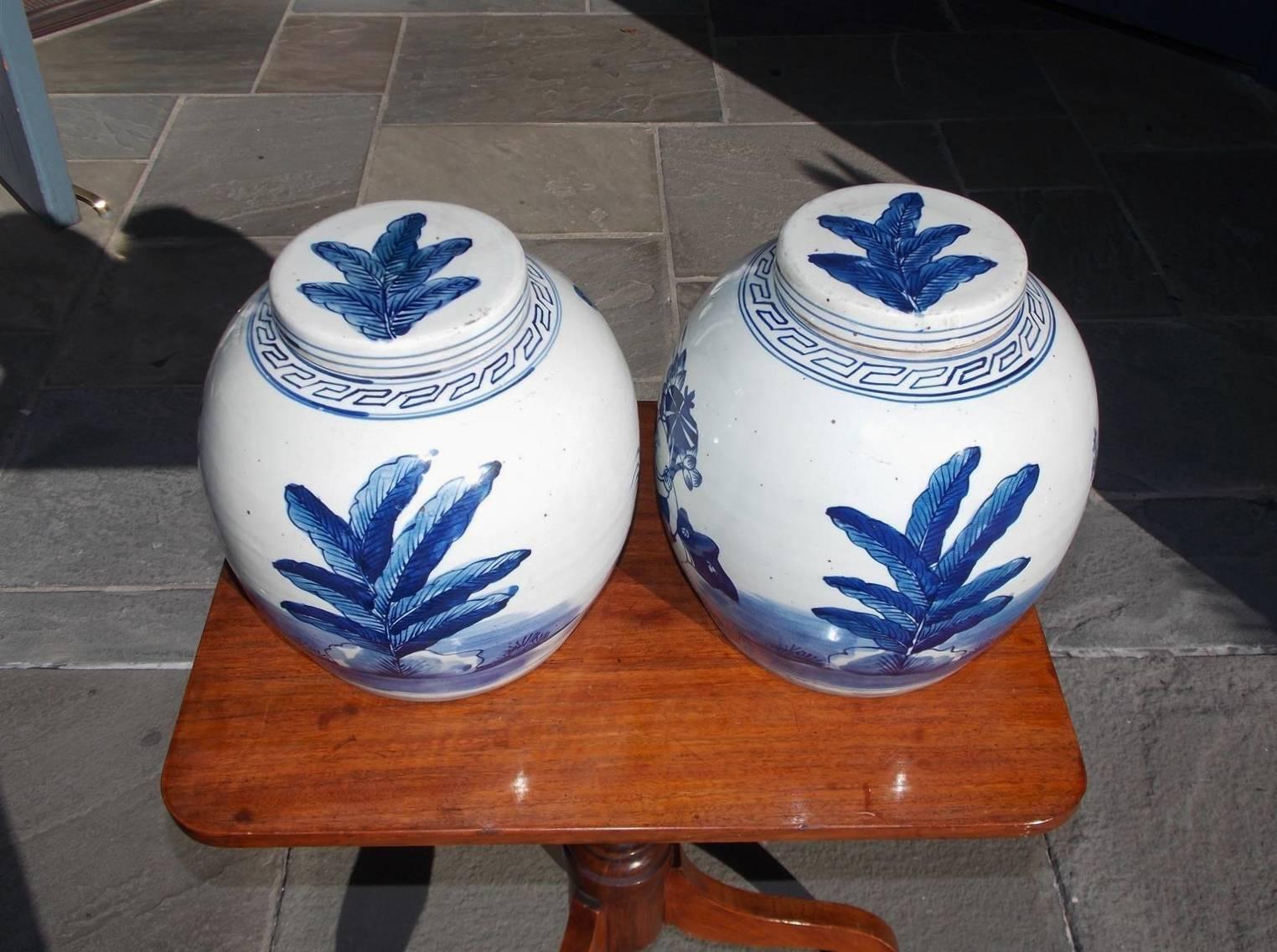 Pair of Chinese Porcelain Glazed Figural Ginger Jars with Lids, 20th Century For Sale 3