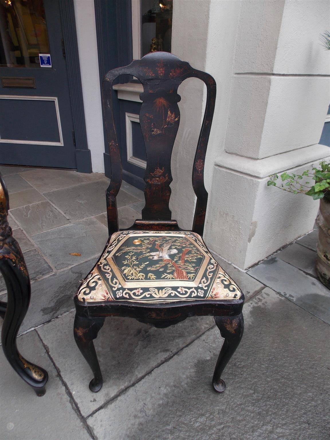 English Chinoiserie Black Lacquered and Gilt Desk with Side Chair, Circa 1840 2