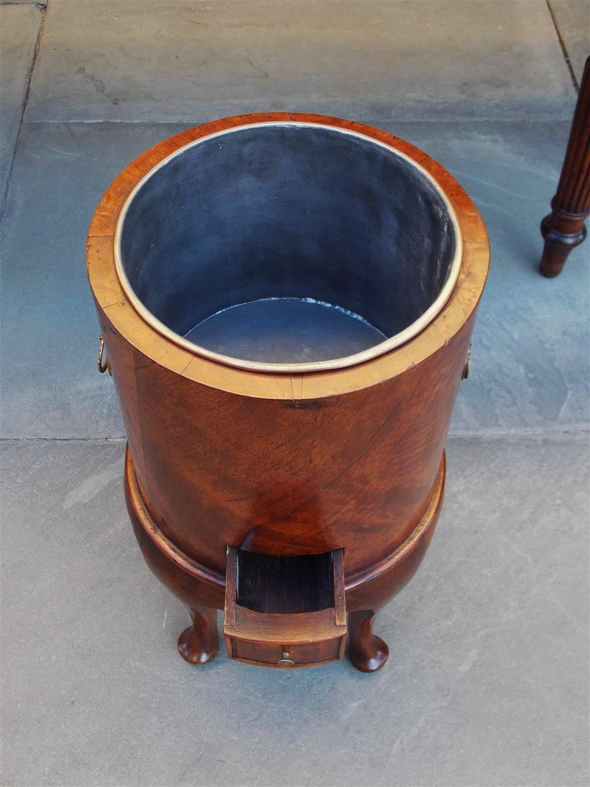 English Queen Anne Burl Walnut Lead and Copper Lined Cellarette, Circa 1750 In Excellent Condition In Hollywood, SC