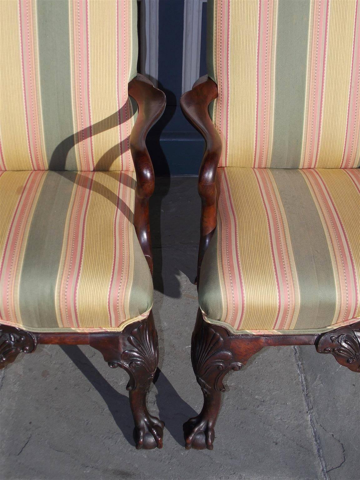 Pair of Irish Chippendale Mahogany Shepards Crook Library Armchairs, Circa 1760 In Excellent Condition In Hollywood, SC