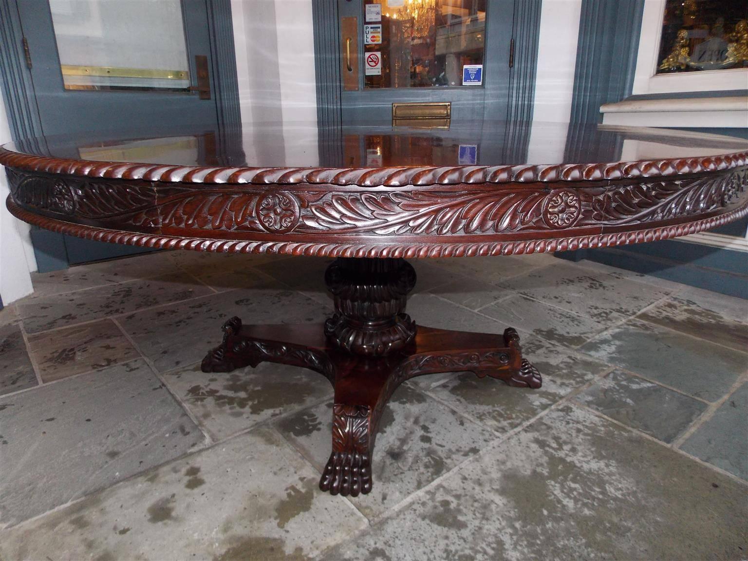 Caribbean Kingswood Gadrooned Circular Pedestal Table, Circa 1830 1