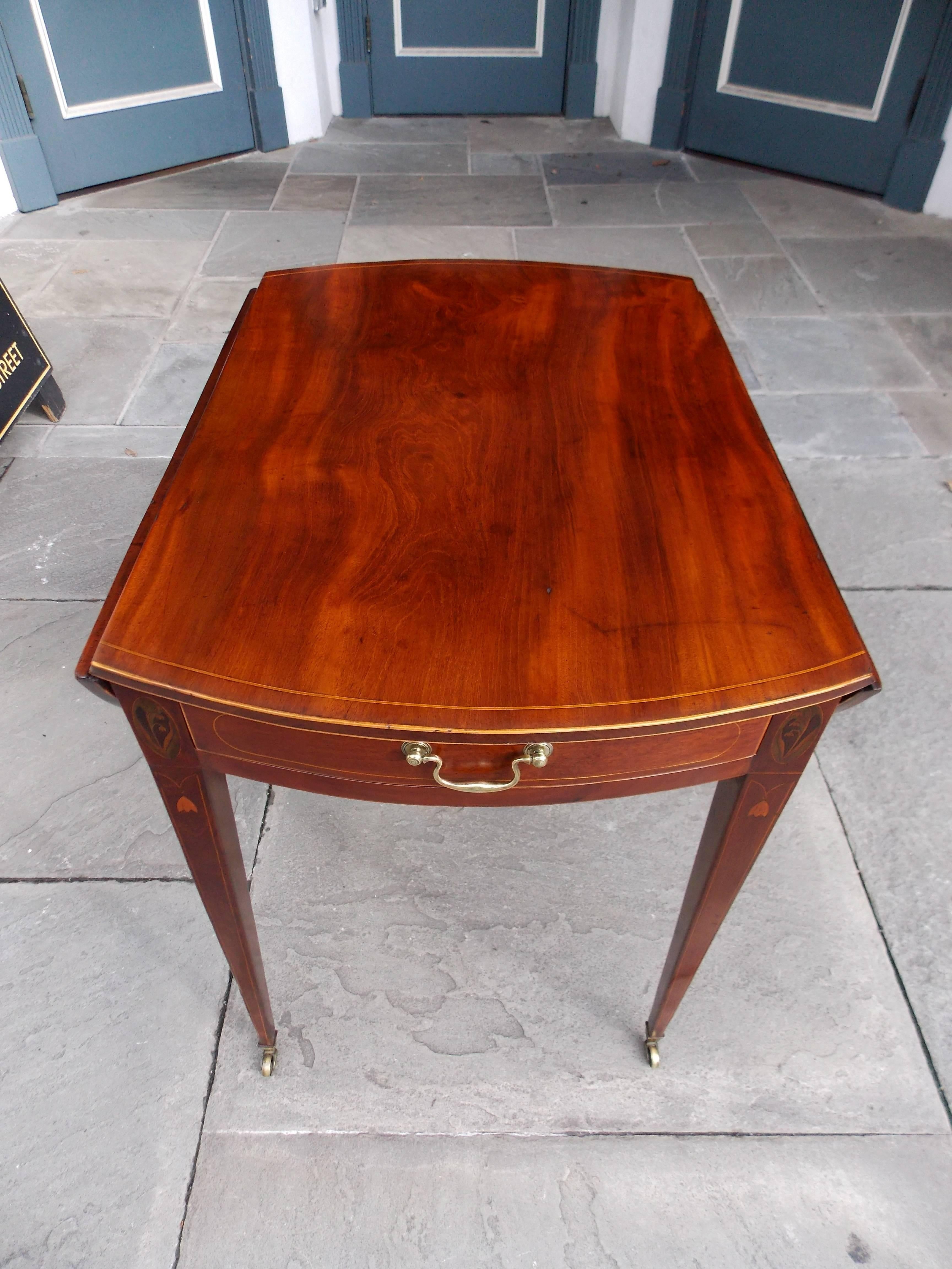 Hand-Carved Charleston Neoclassical Mahogany Inlaid Pembroke Table, Circa 1790