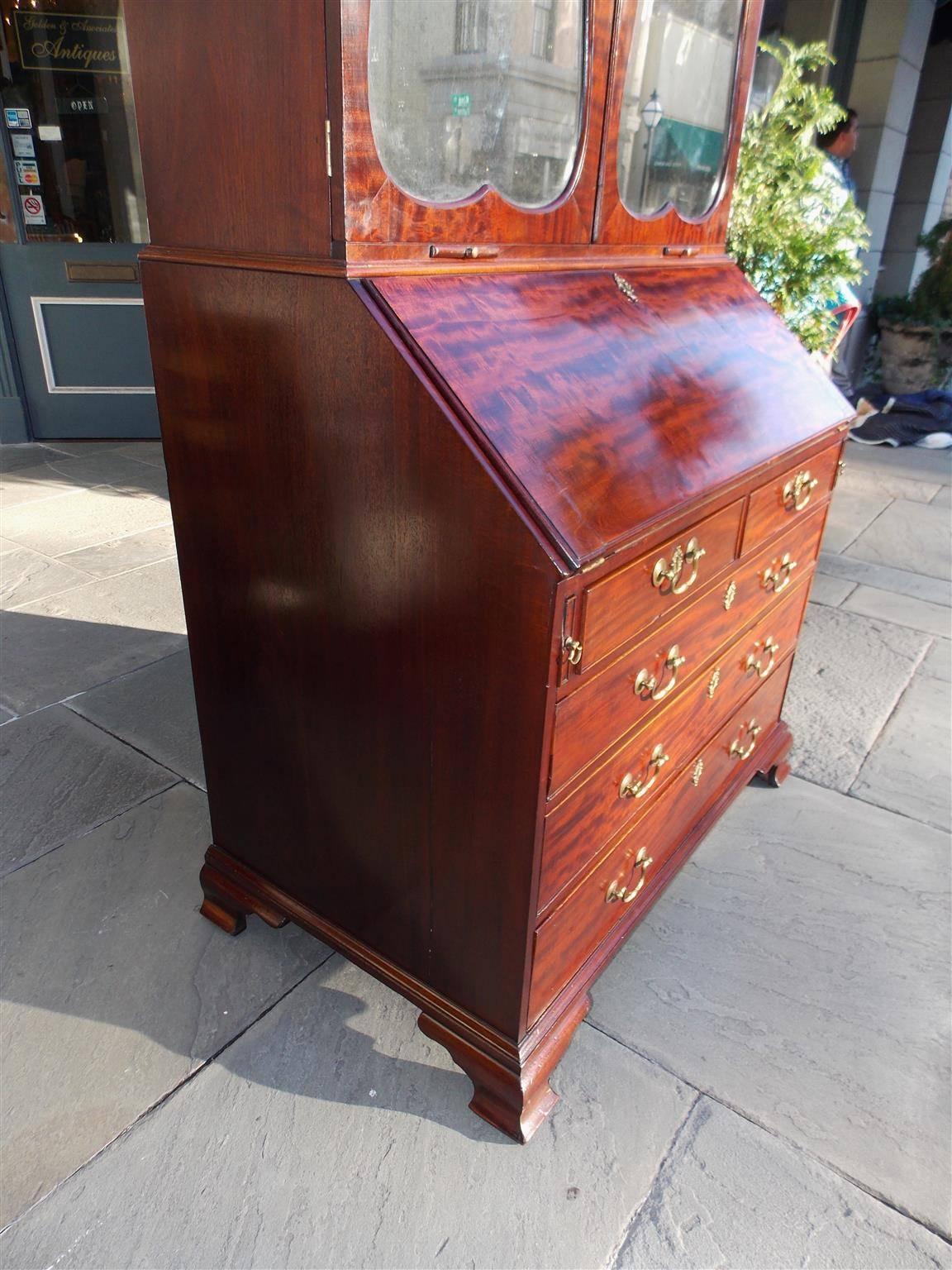 English Mahogany Secretary With Mirrored Bookcase. Circa 1780 For Sale 3