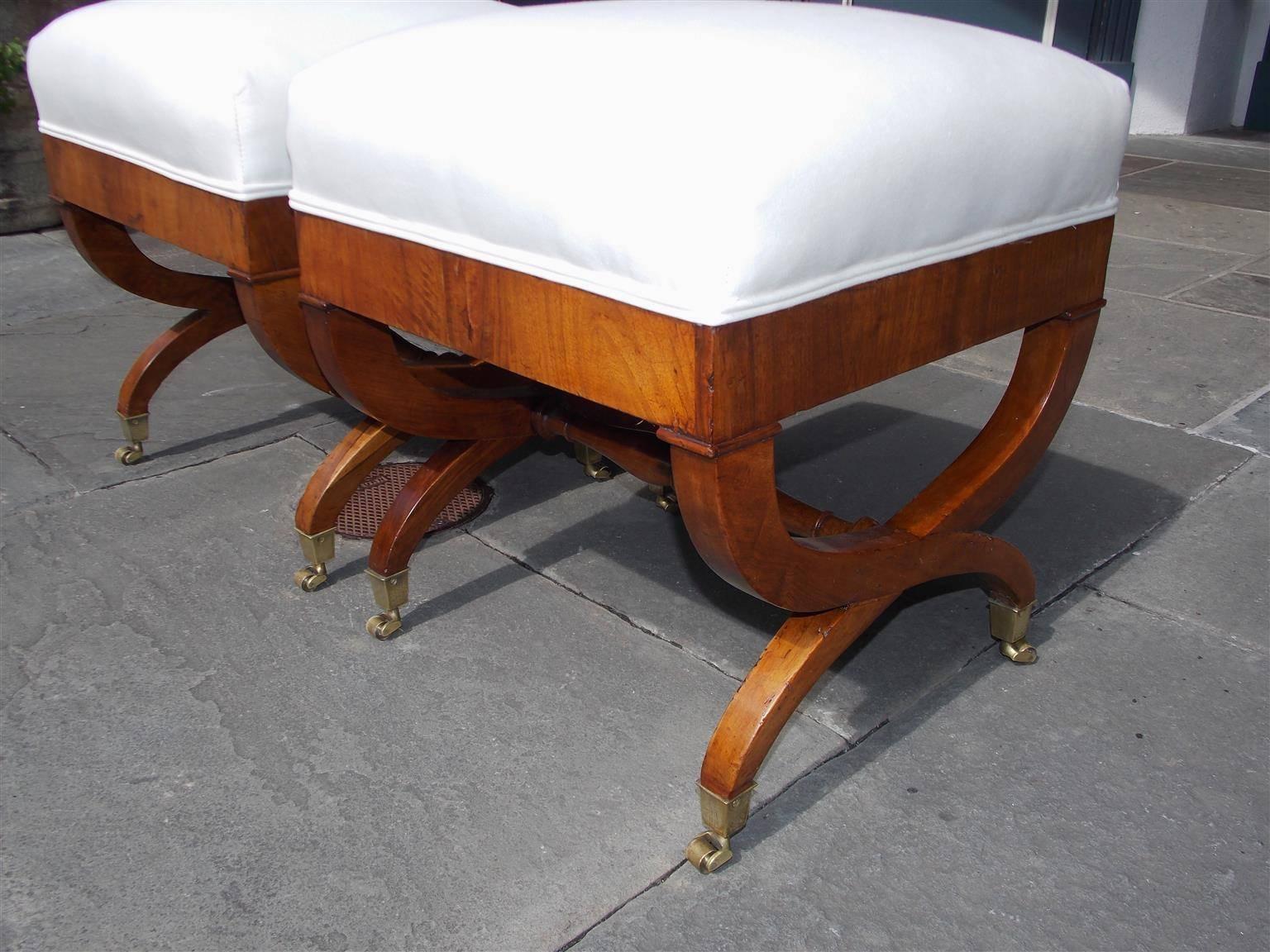 Early 19th Century Pair of English Walnut Crule Fire Side Benches, Circa 1810