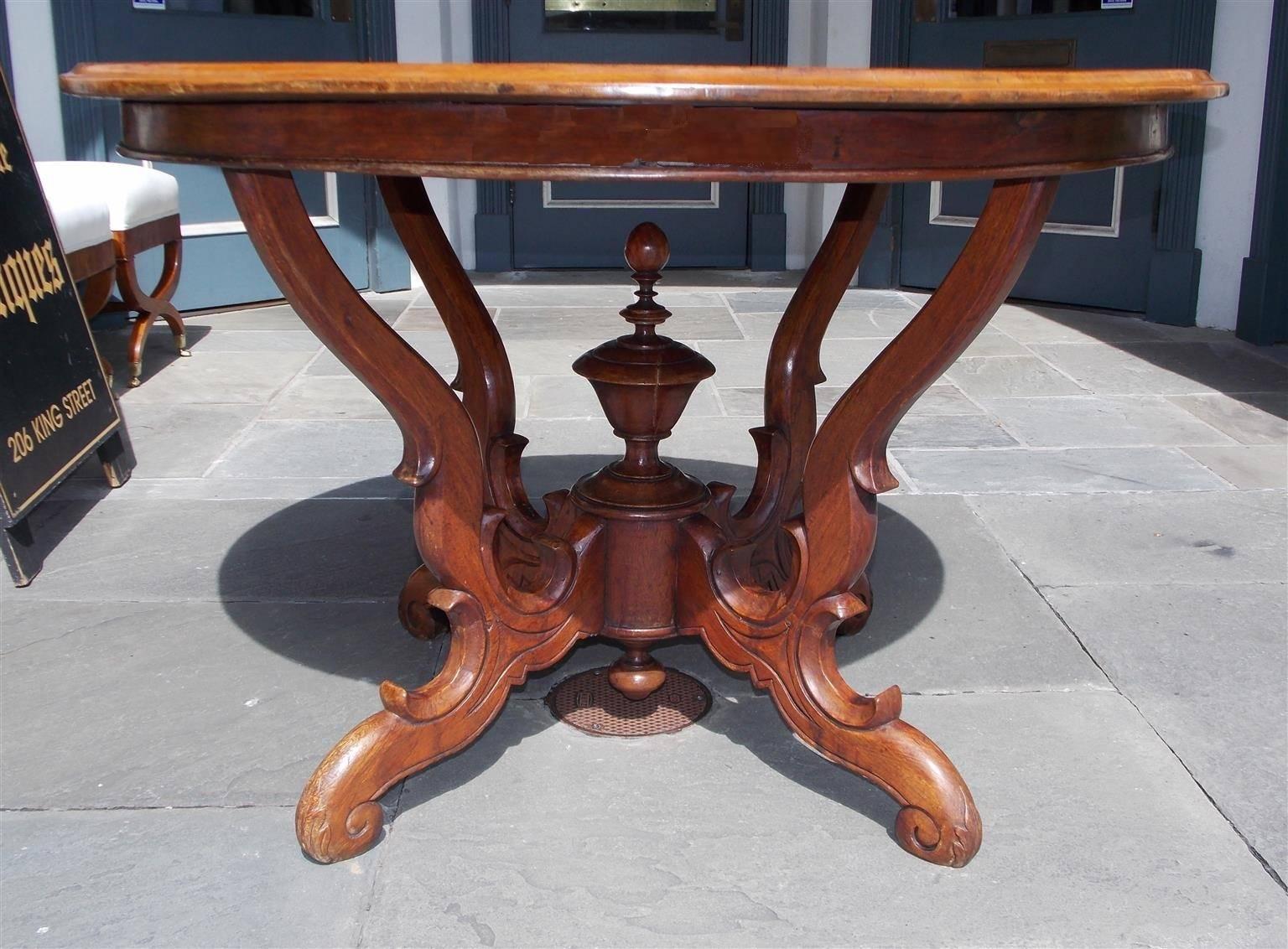 French Walnut One Board Top Center Table, Circa 1820 In Excellent Condition In Hollywood, SC