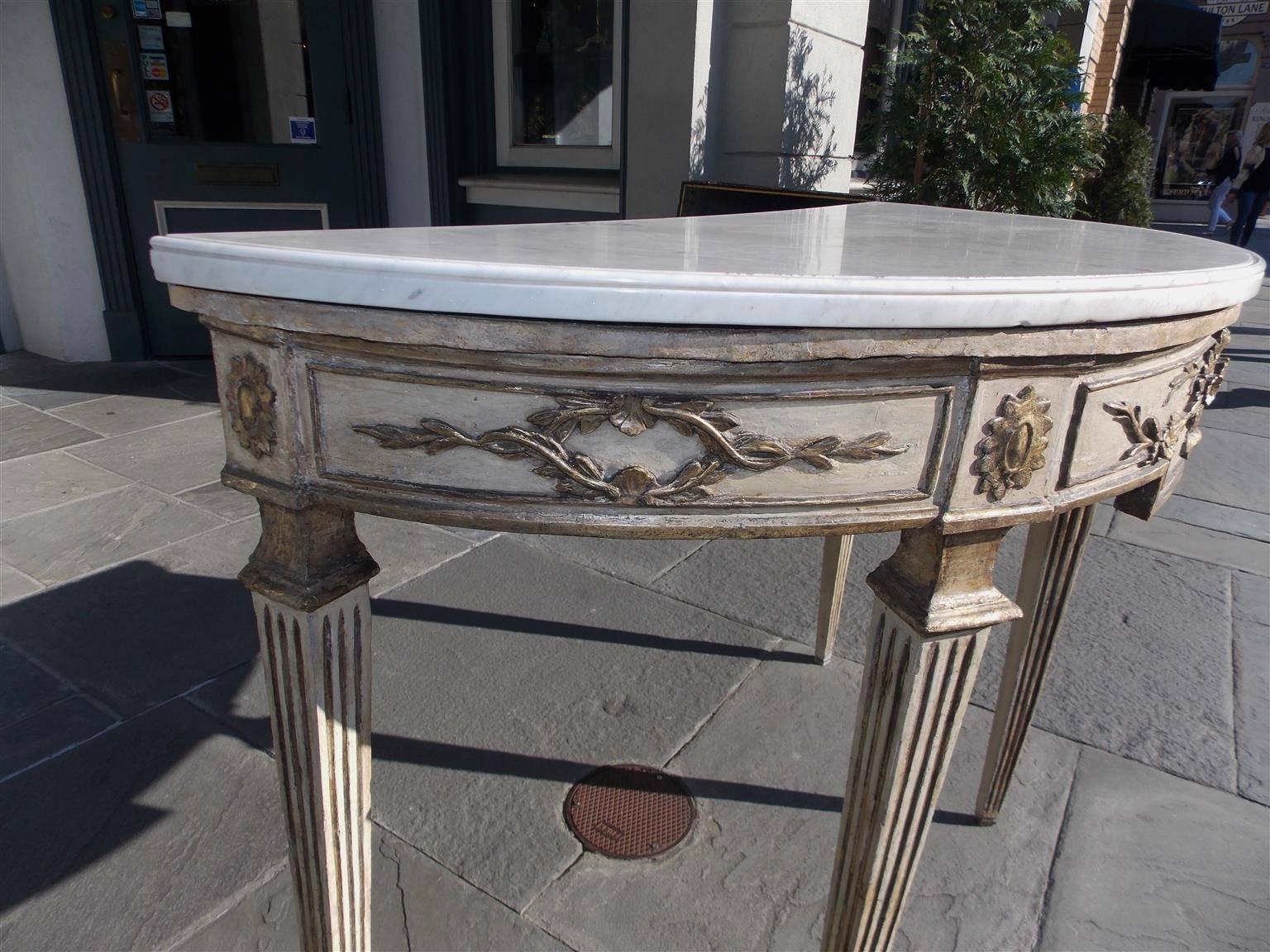 Italian Neoclassical Foliage Medallion Marble Top Console w/ Fluted Legs, C 1780 For Sale 2