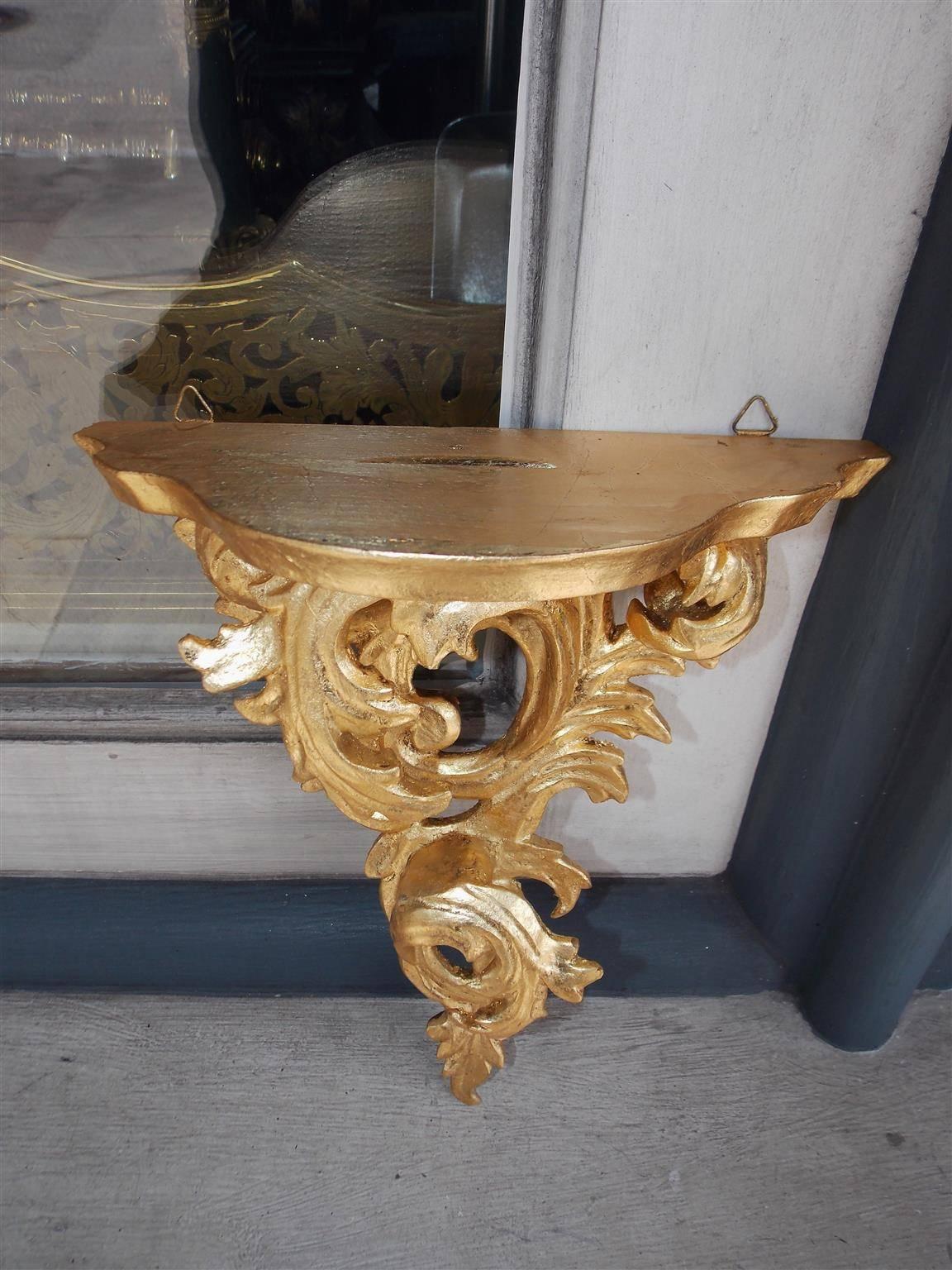 Pair of Italian Gilt Carved Wood Wall Brackets, Circa 1850 In Excellent Condition In Hollywood, SC