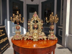 Französisch vergoldet  Uhrenset aus Bronze und Marmor