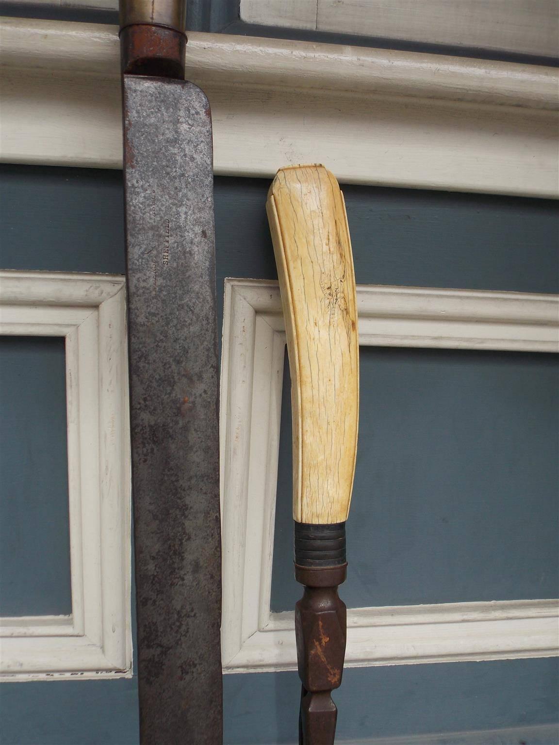 Englisches Monumentalschnitzerei-Set aus poliertem Stahl und Knochen, Punzierungen S.H, um 1835 (Poliert) im Angebot