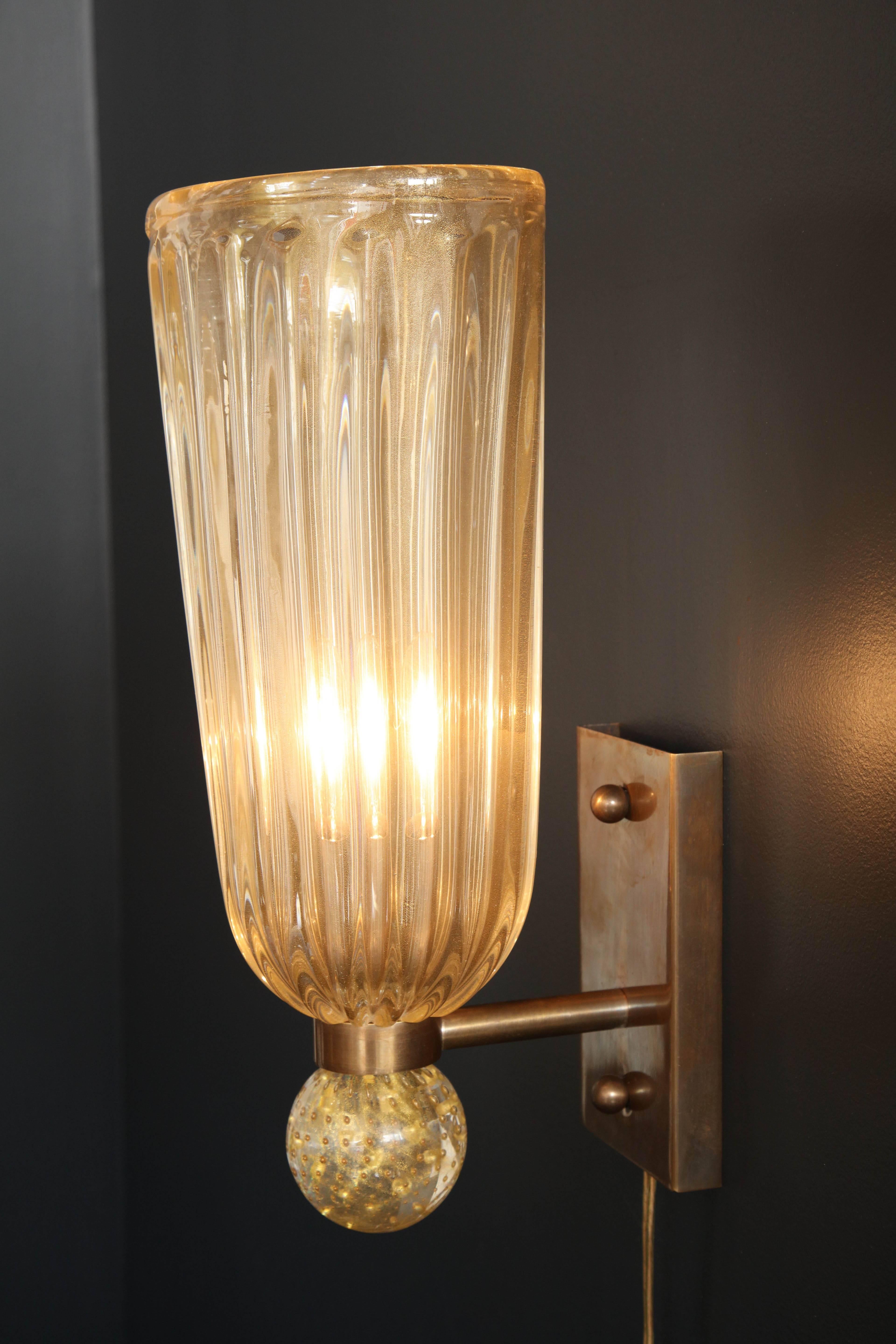 Pair of Italian Gold Infused Murano Glass and Brass Sconces 3