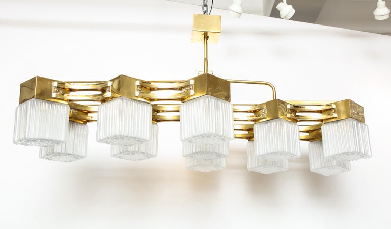 Midcentury Style Linnear Brass and White Murano Square Glass Chandelier, Italy For Sale 5