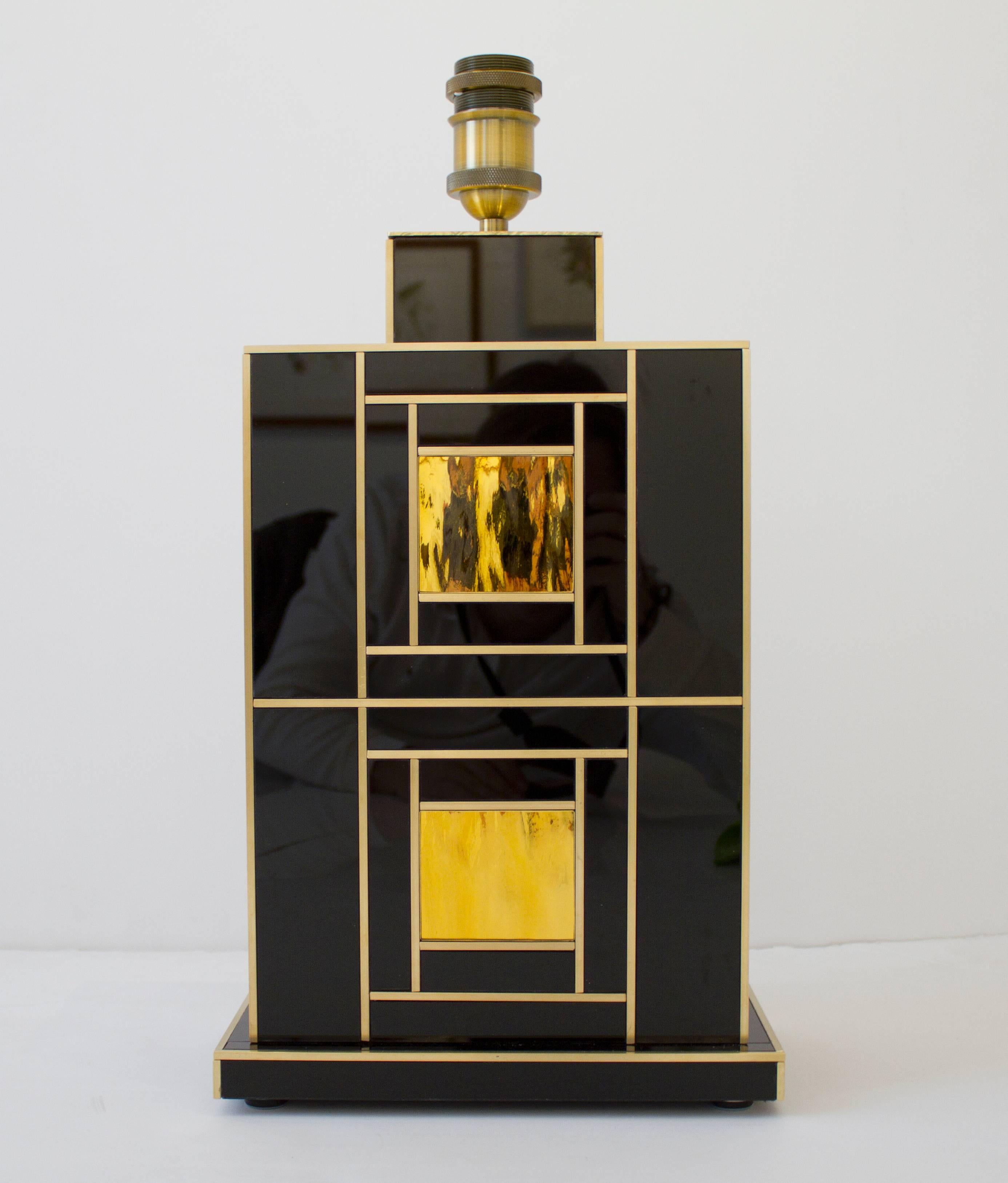 Pair of Signed Geometric Black and Gold Glass with Brass Inlays Lamps, Spain For Sale 3