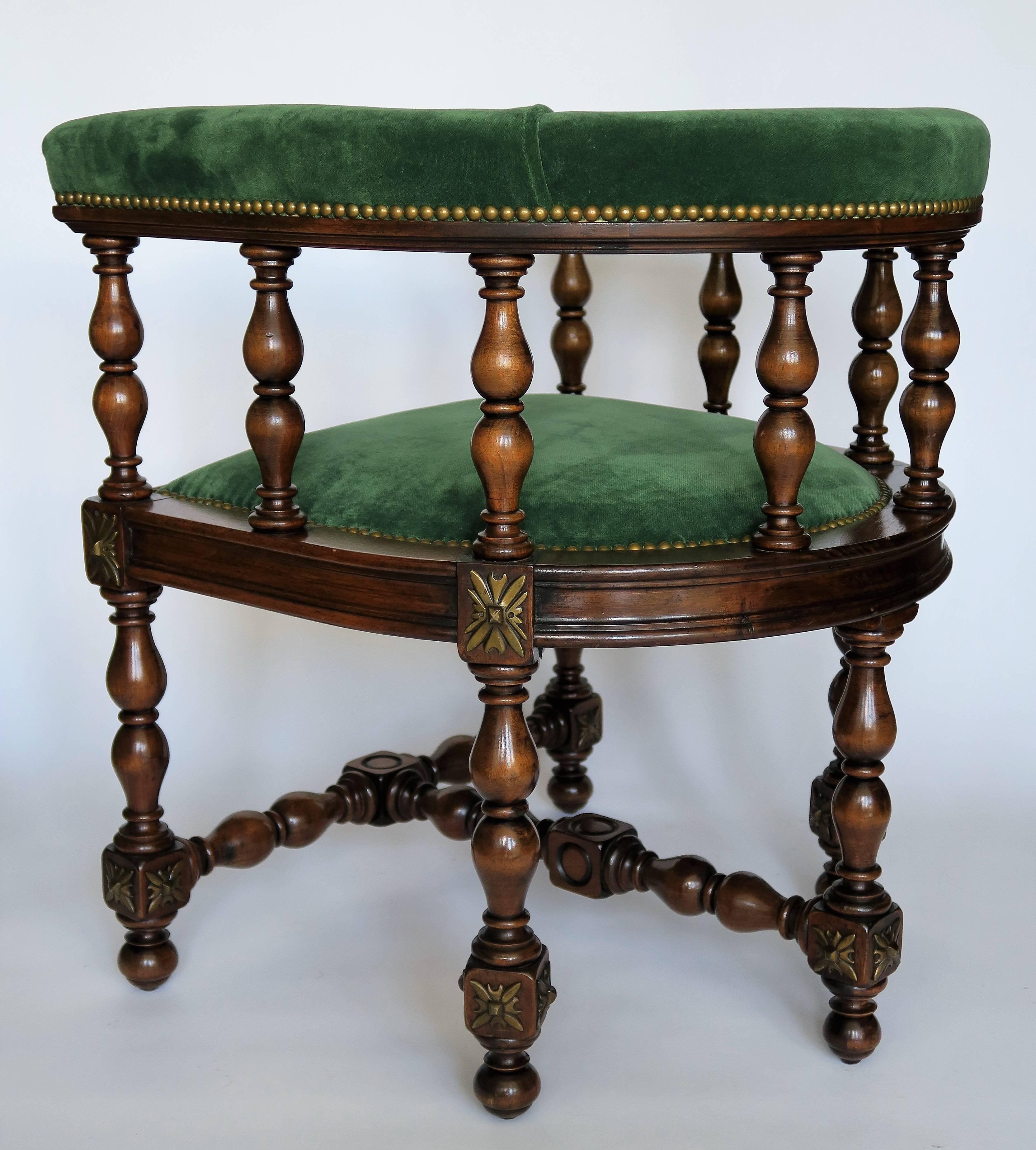 Pair of Barrel Back Jacobean Style Library Chairs with Emerald Green Velvet In Excellent Condition In New York, NY