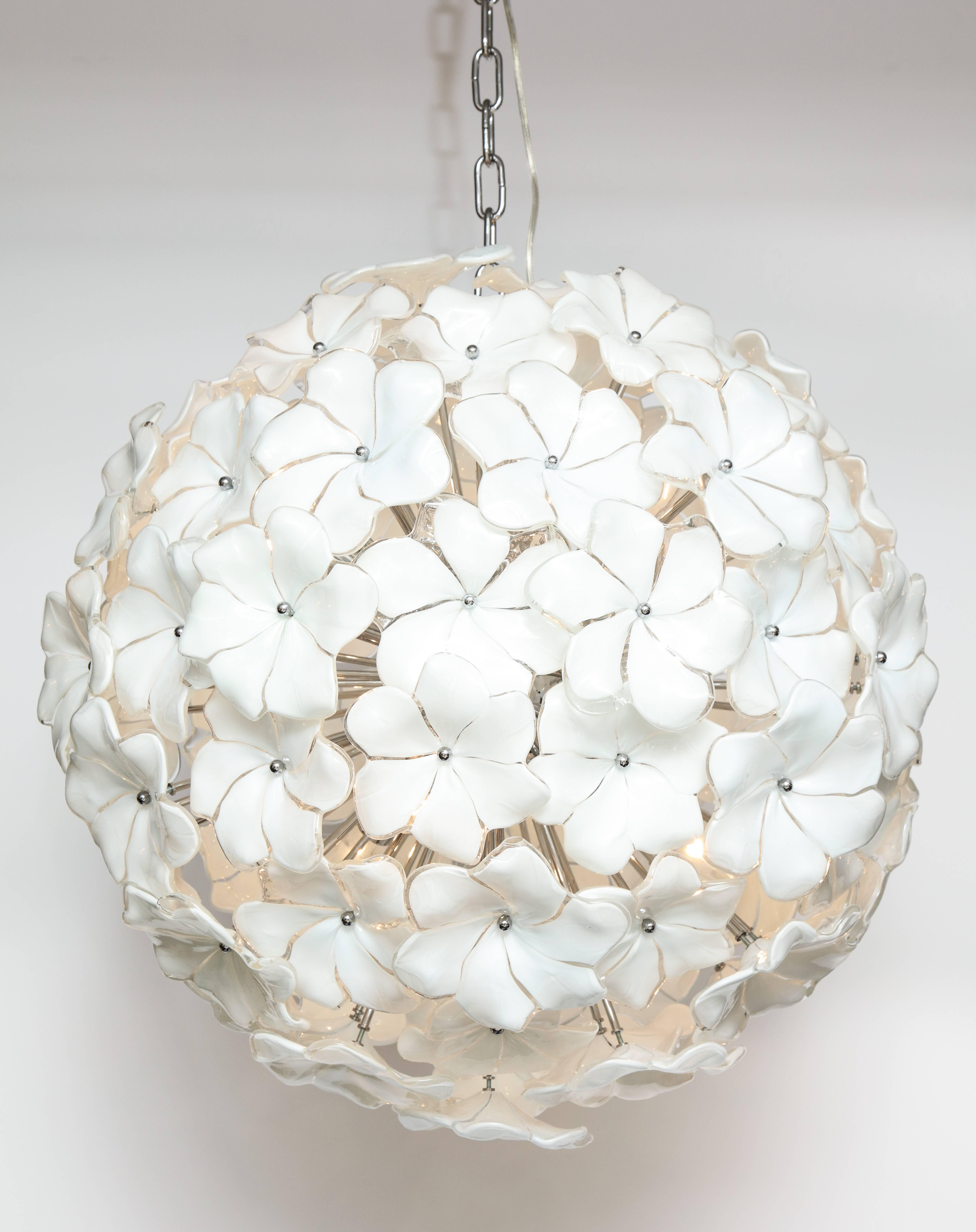 20th Century Italian Mid-Century Modern Murano Glass White Floral Sputnik or Globe Chandelier