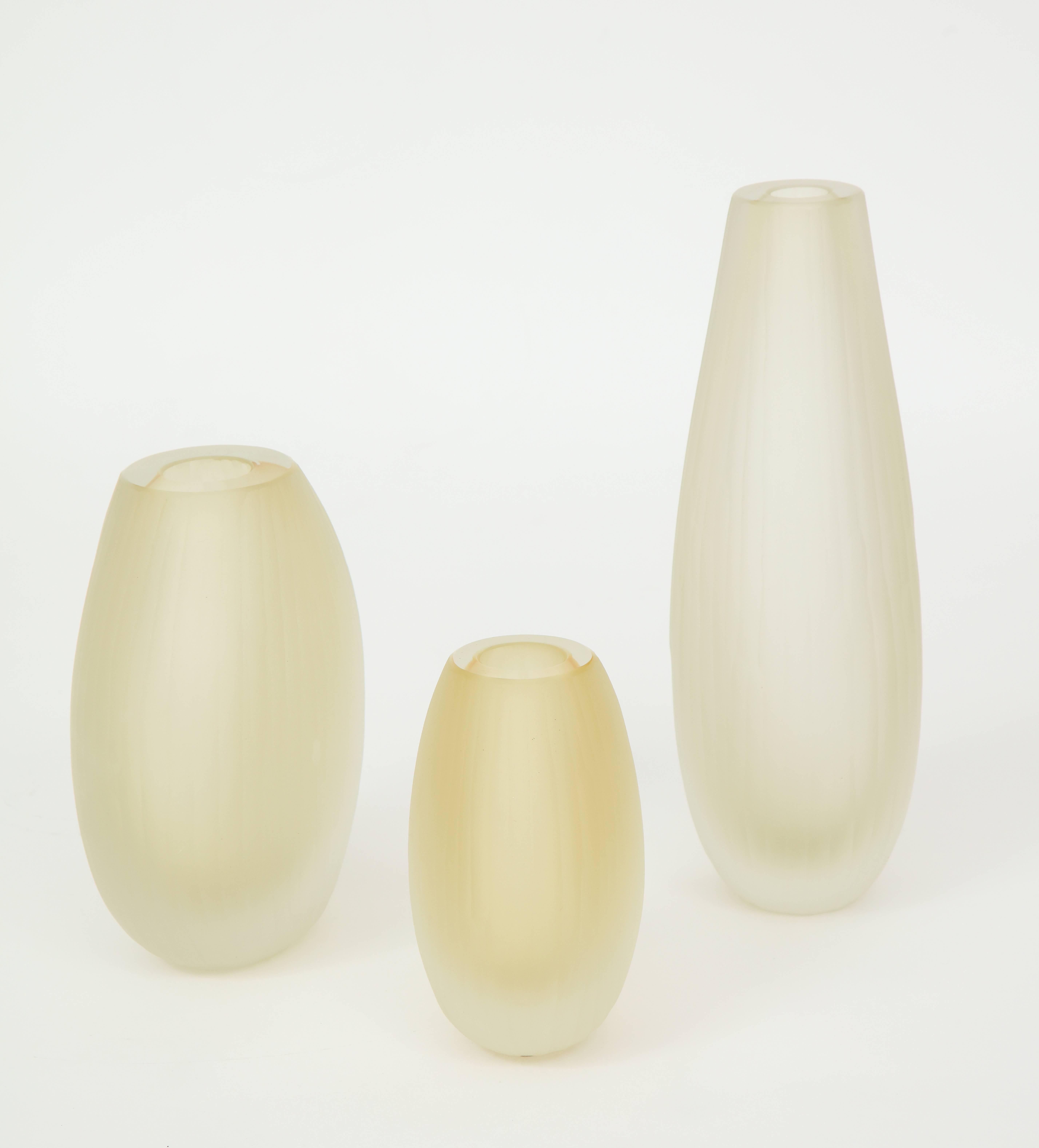 Mid-Century Modern Set of Three Italian Murano Frosted and Ridged Citrine Glass Vases, Signed