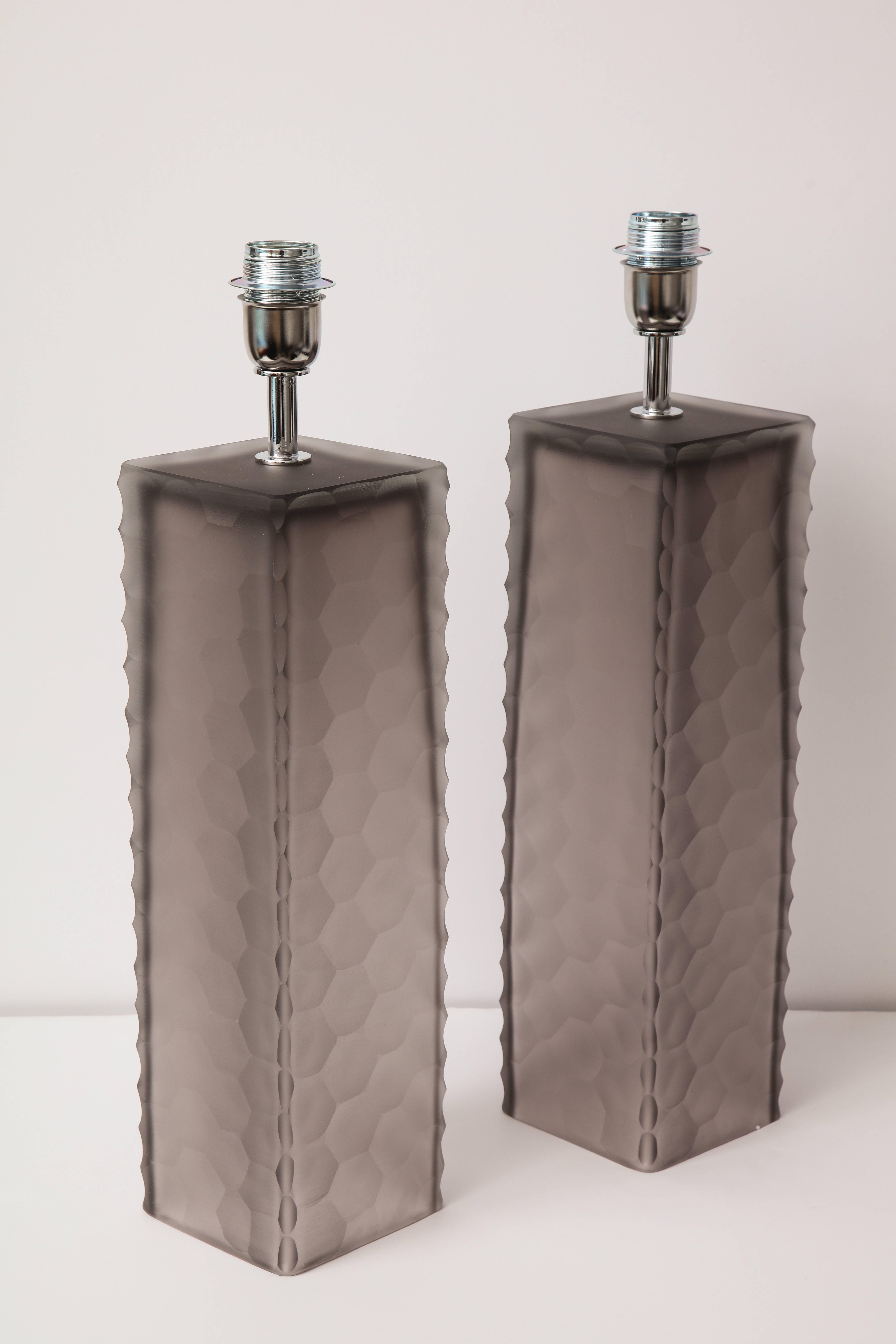 Pair of Taupe Grey Murano Glass Textured Rectangular Block Lamps, Signed, Italy For Sale 2