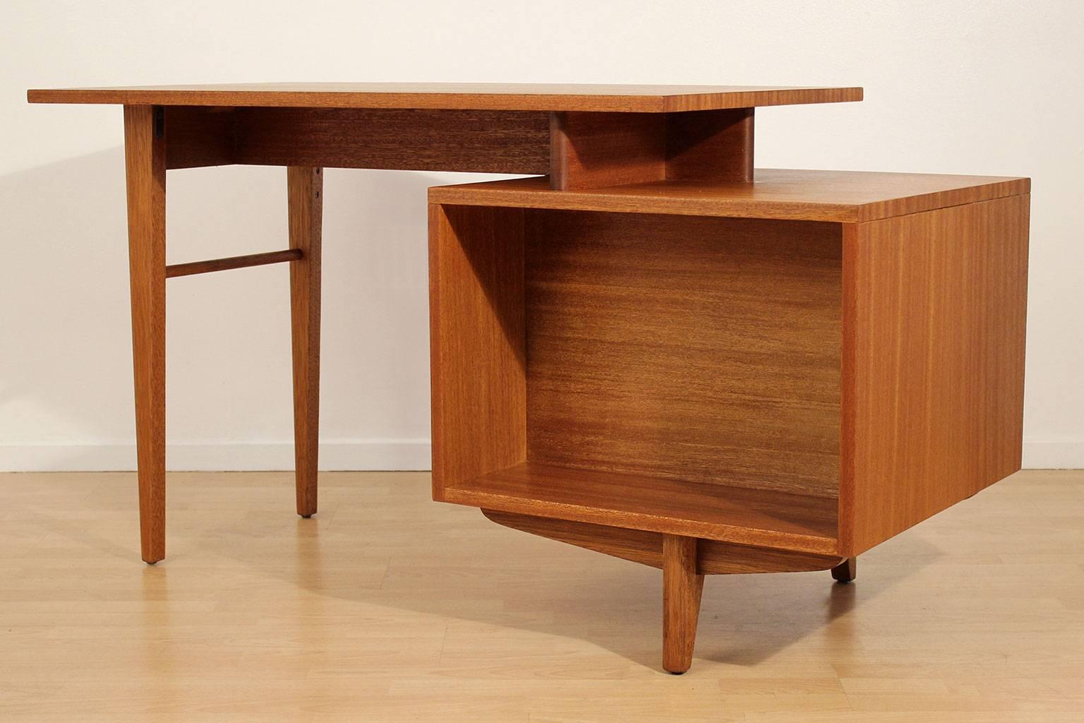 Mid-20th Century Brown Saltman Mahogany Desk by John Keal