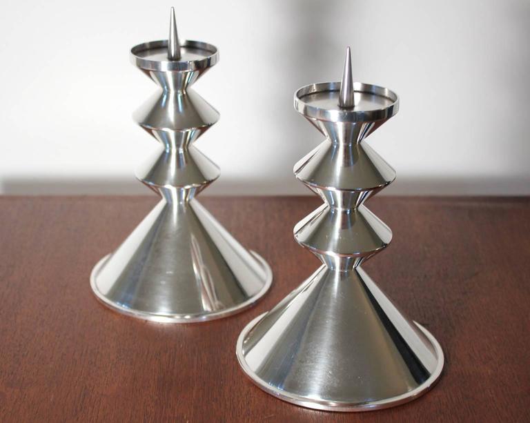 English Pair of British Modernist Sterling Silver Candleholders, 1964 For Sale