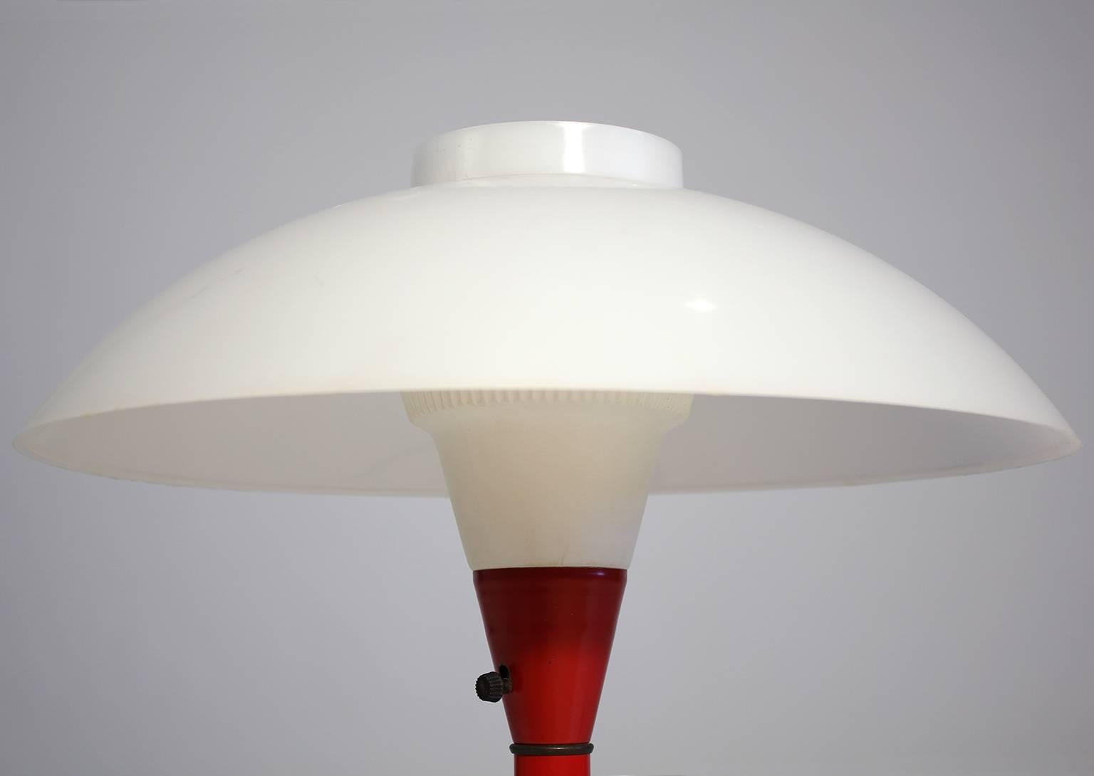 American Gerald Thurston for Lightolier Desk/Table Lamp