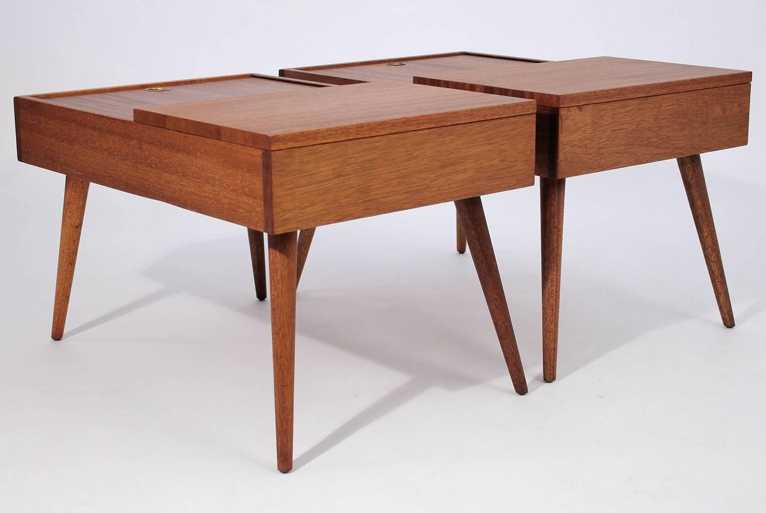Mid-Century Modern Brown Saltman End Tables by John Keal For Sale