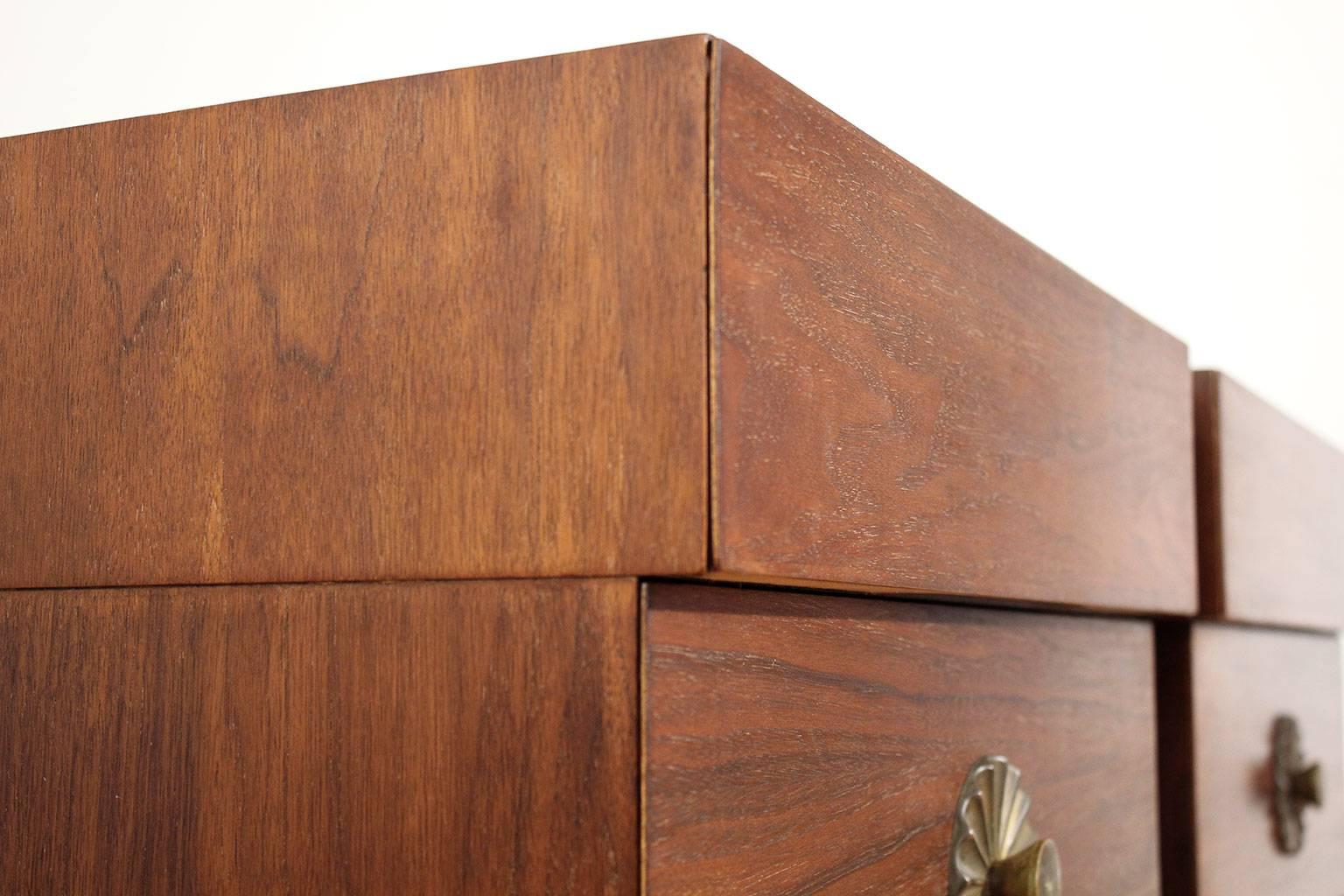 Tall Modernist Walnut End Tables Nightstands In Excellent Condition In San Diego, CA