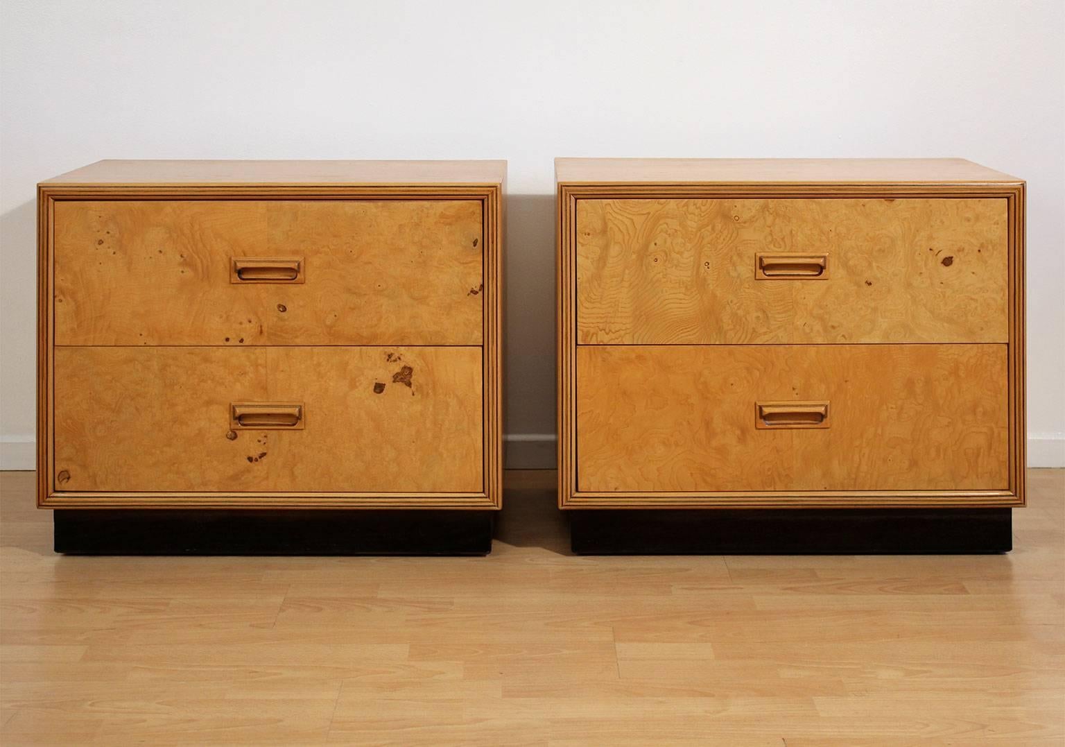 Great pair of Henredon scene two olive burl wood side tables/nightstands, circa 1970s. Both feature two drawers for ample storage. Burl wood is beautiful. In excellent condition with no wear to speak of.