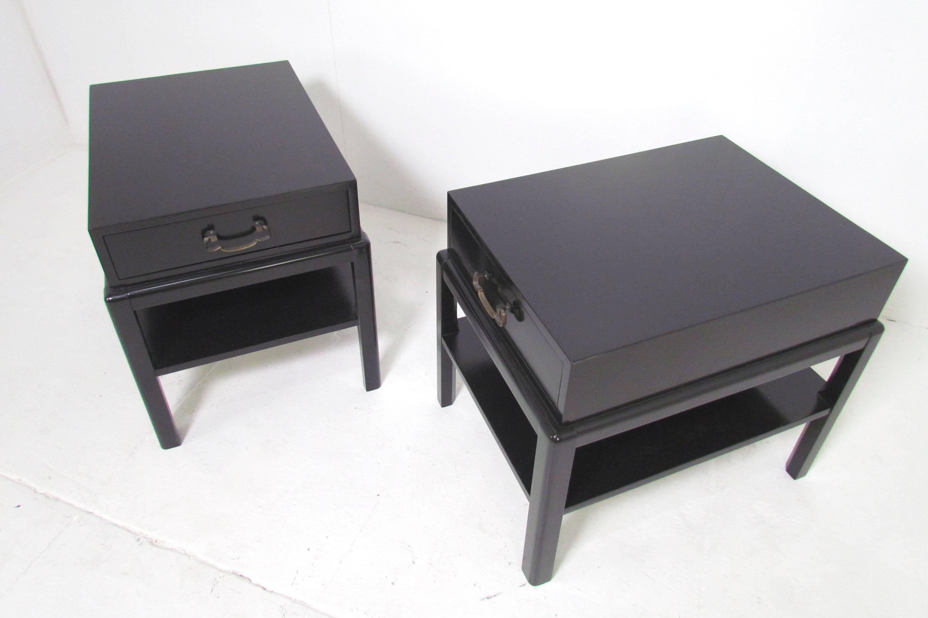 Pair of Mid-Century Two-Tiered Ebonized End Tables In Good Condition In Peabody, MA