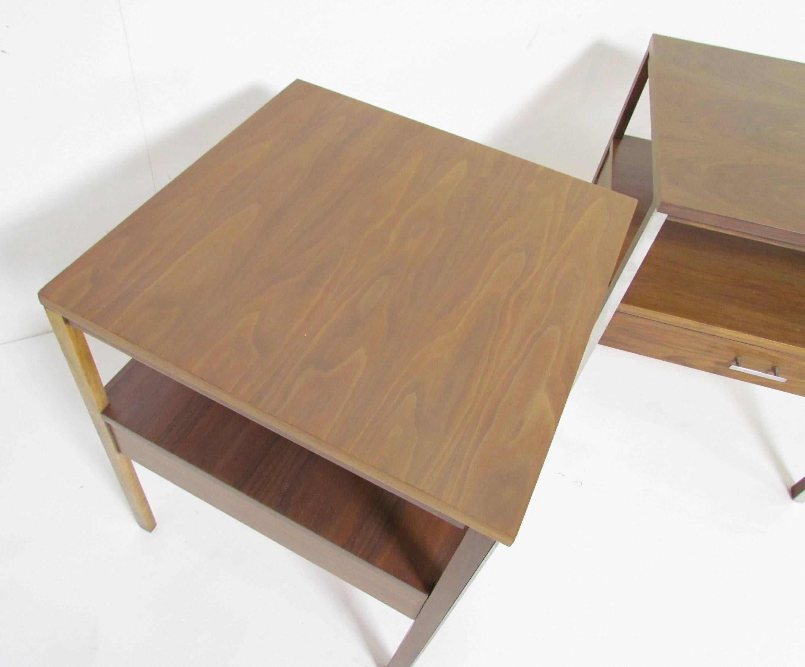 Mid-Century Modern Pair of End Tables or Nightstands by Paul McCobb for Calvin, circa 1950s