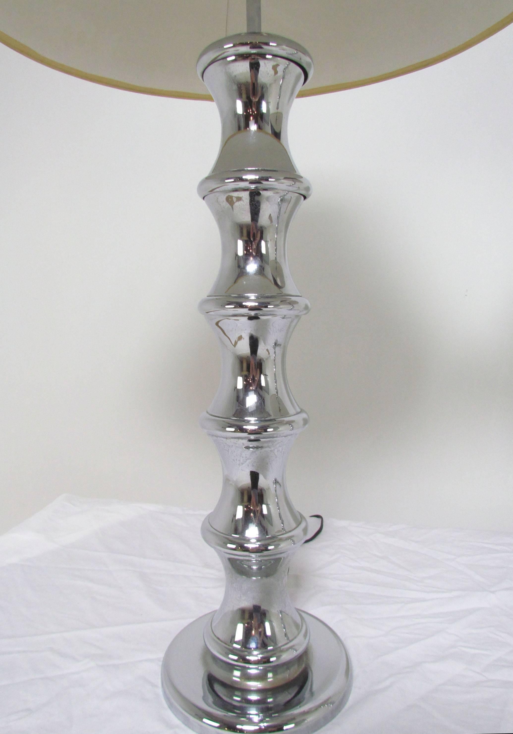 Pair of Chrome Table Lamps by Robert Sonneman In Excellent Condition In Peabody, MA