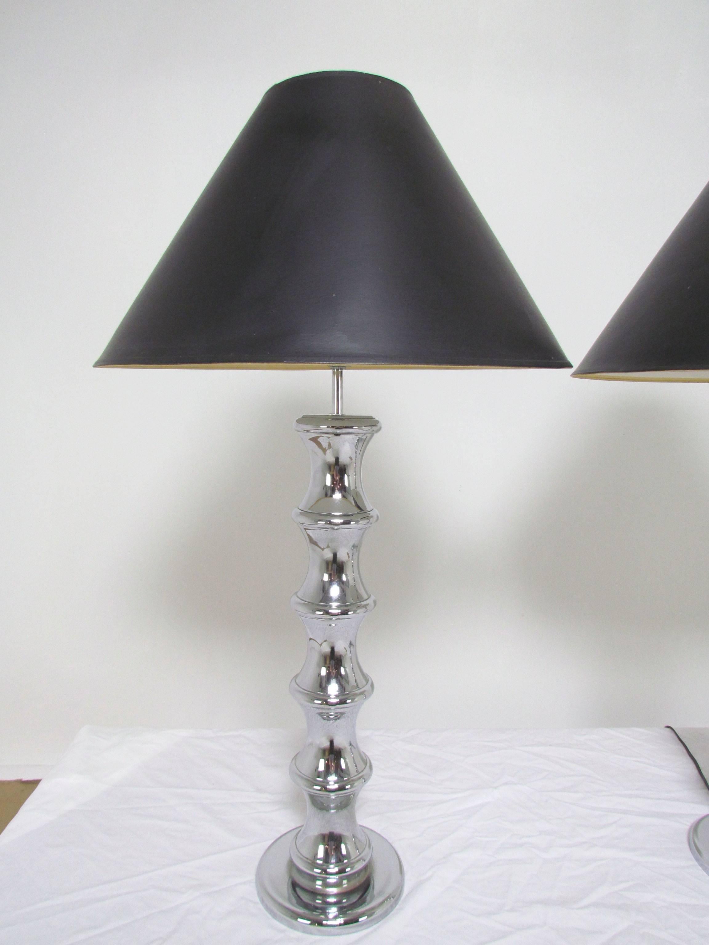 Mid-Century Modern Pair of Chrome Table Lamps by Robert Sonneman