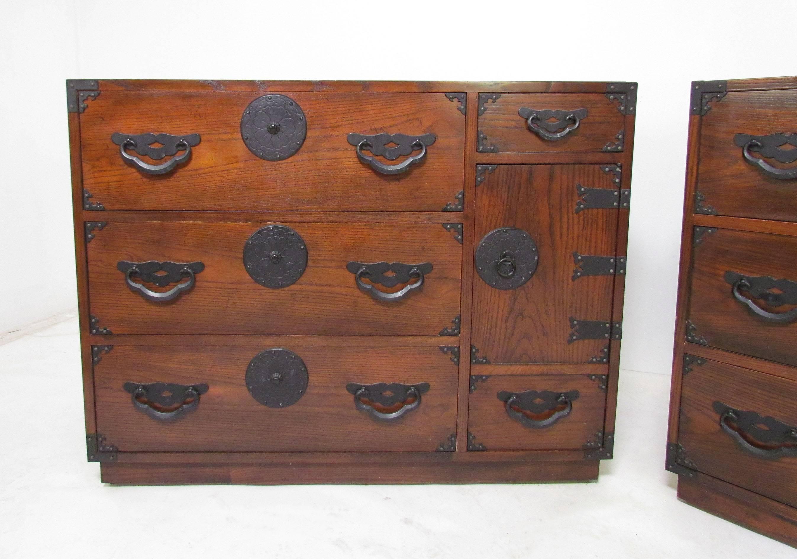 American Versatile Pair of Tansu Chests by Baker Furniture, circa 1960s